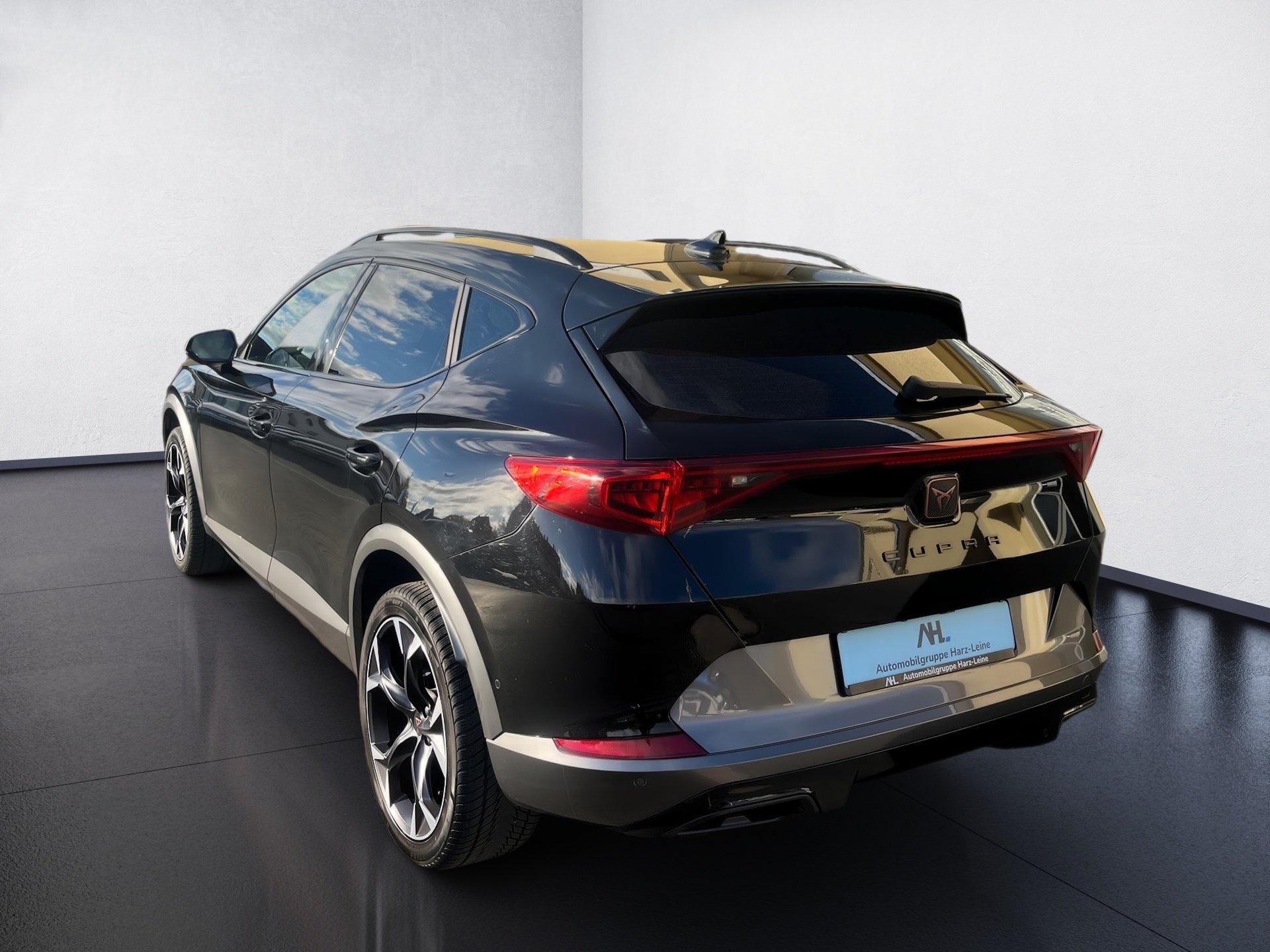 Formentor eTSI DSG+ALU 19+RÜCKFAHRKAMERA+BEATS AUDIO+KEYLESS+LED+MIRROR LINK+ACC