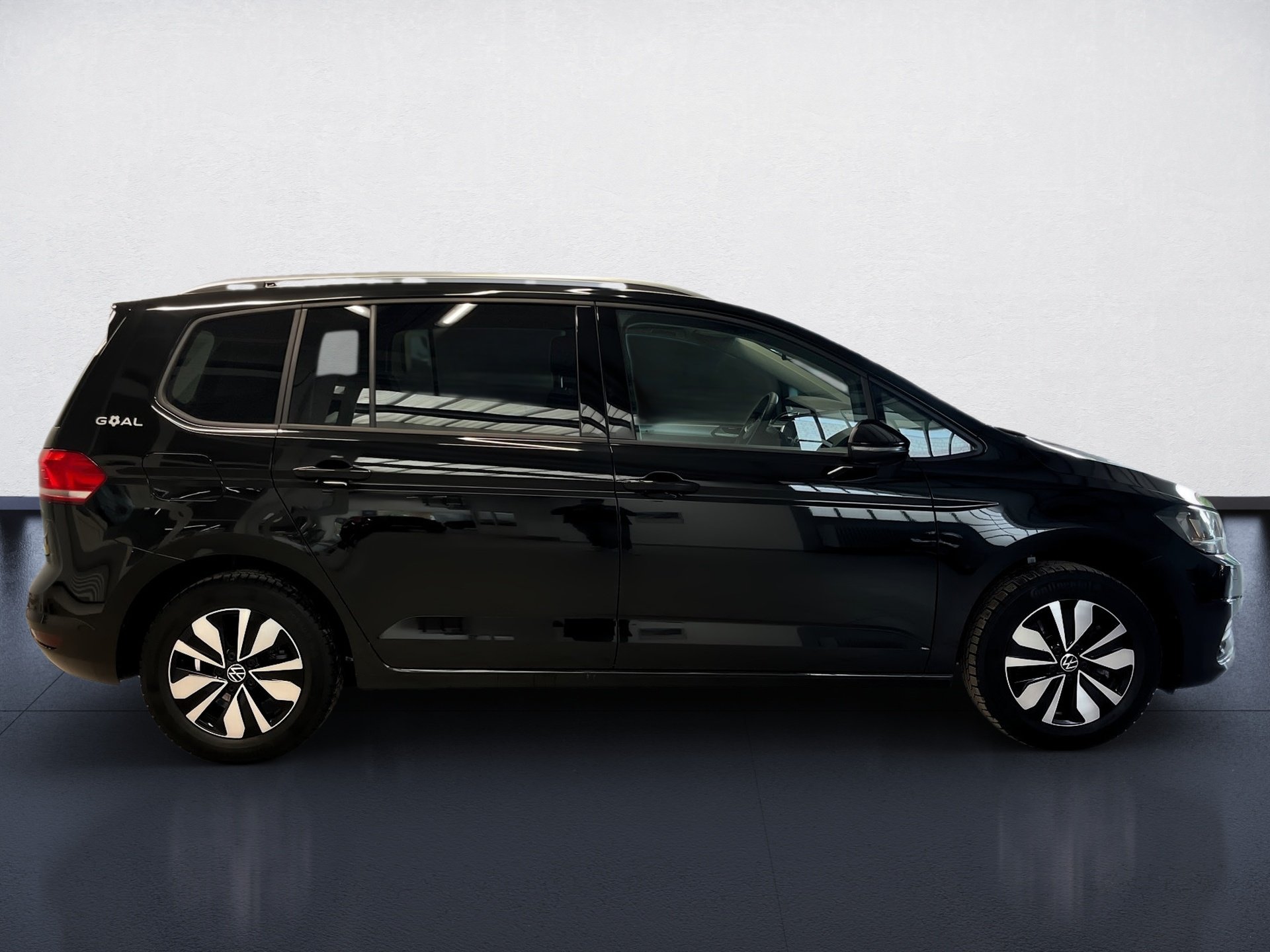 Touran GOAL TSI+ALU 16+NAVI+ACC+7 SITZER+EINPARKHILFE+RÜCKFAHRKAMERA+APP CONNEC