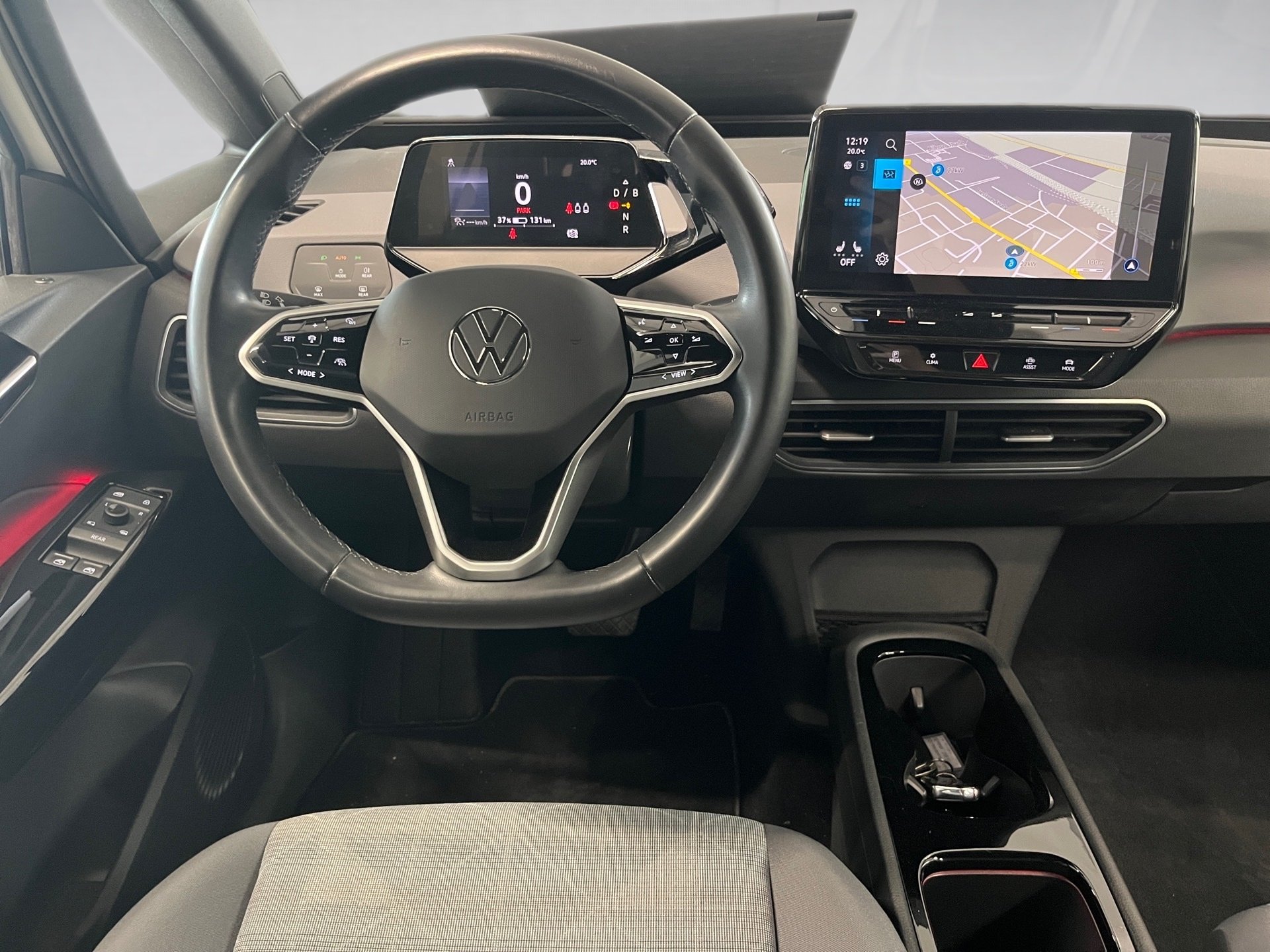 ID.3 PRO PERFORMANCE+ALU 19+360° KAMERA+KEYLESS+WÄRMEPUMPE+ACC+NAVI PRO+KLIMA