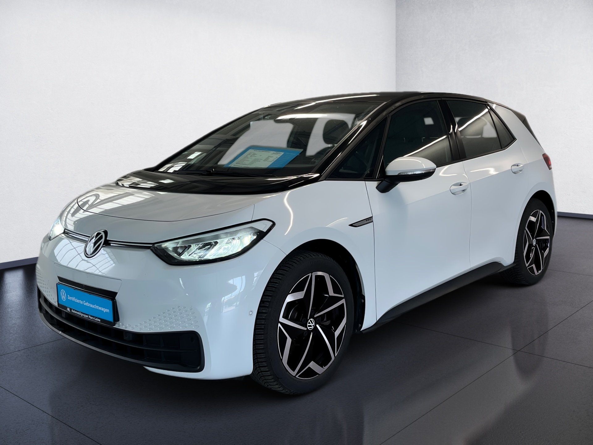 ID.3 PRO PERFORMANCE+ALU 19+360° KAMERA+KEYLESS+WÄRMEPUMPE+ACC+NAVI PRO+KLIMA