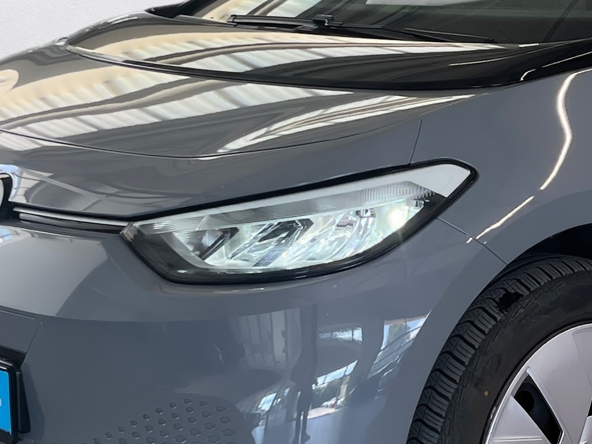 ID.3 PURE PERFORMANCE KEYLESS+DAB+AMBIENTE+EINPARKHILFE+LED+APP CONNECT