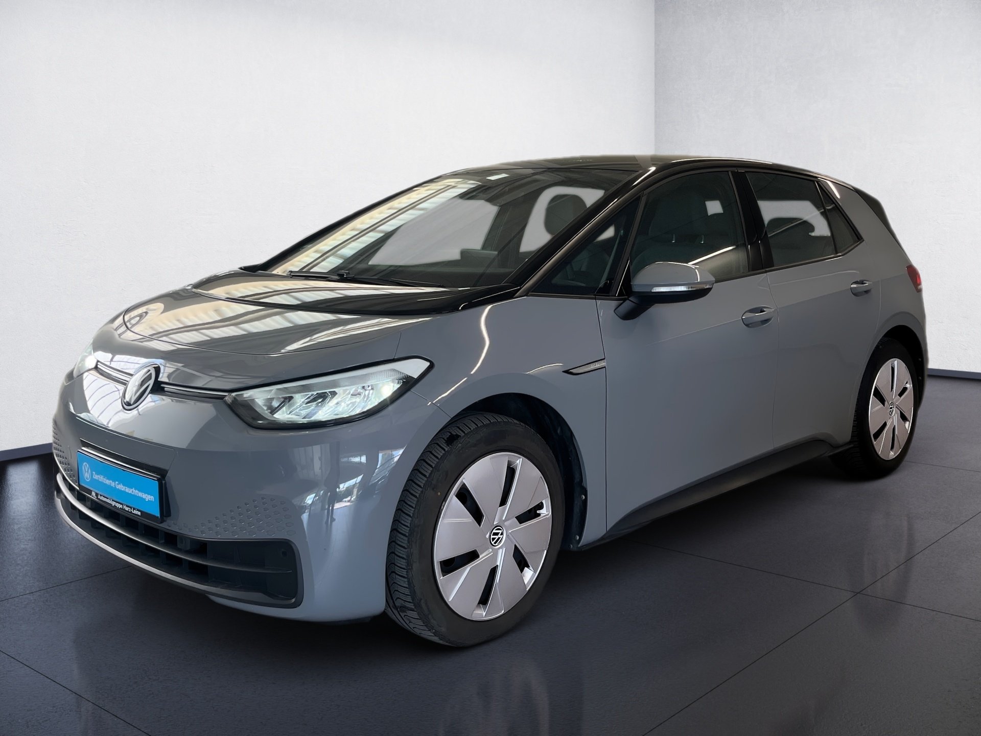 ID.3 PURE PERFORMANCE KEYLESS+DAB+AMBIENTE+EINPARKHILFE+LED+APP CONNECT