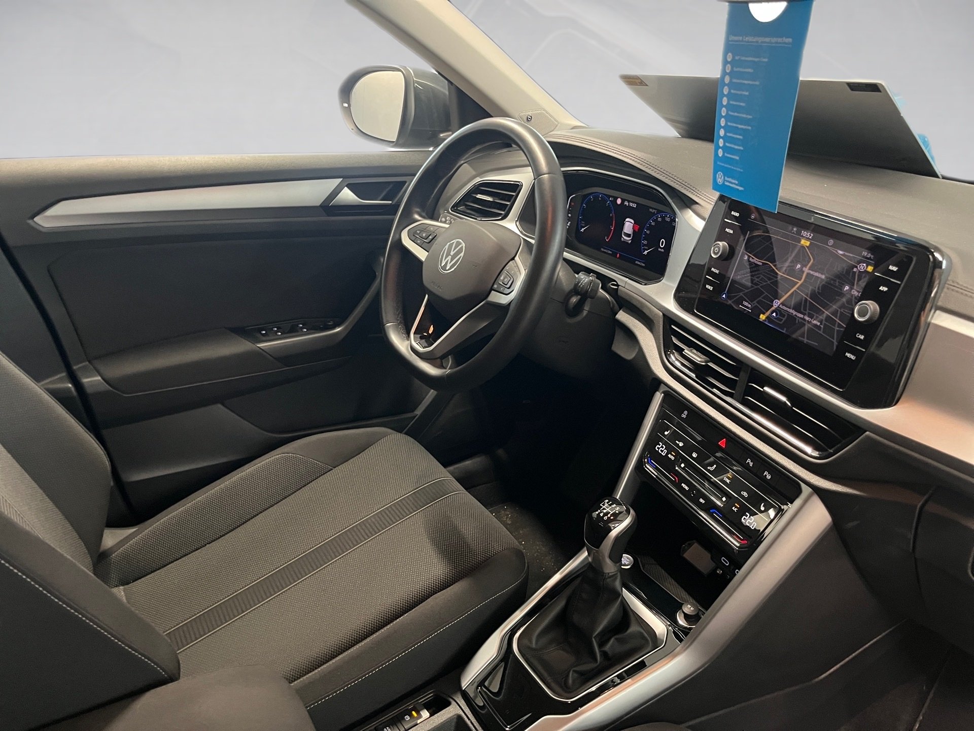 T-Roc LIFE TSI+ALU 16+BEATS AUDIO+LED-PLUS +PARK ASSIST+KLIMA+KEYLESS+NAVI