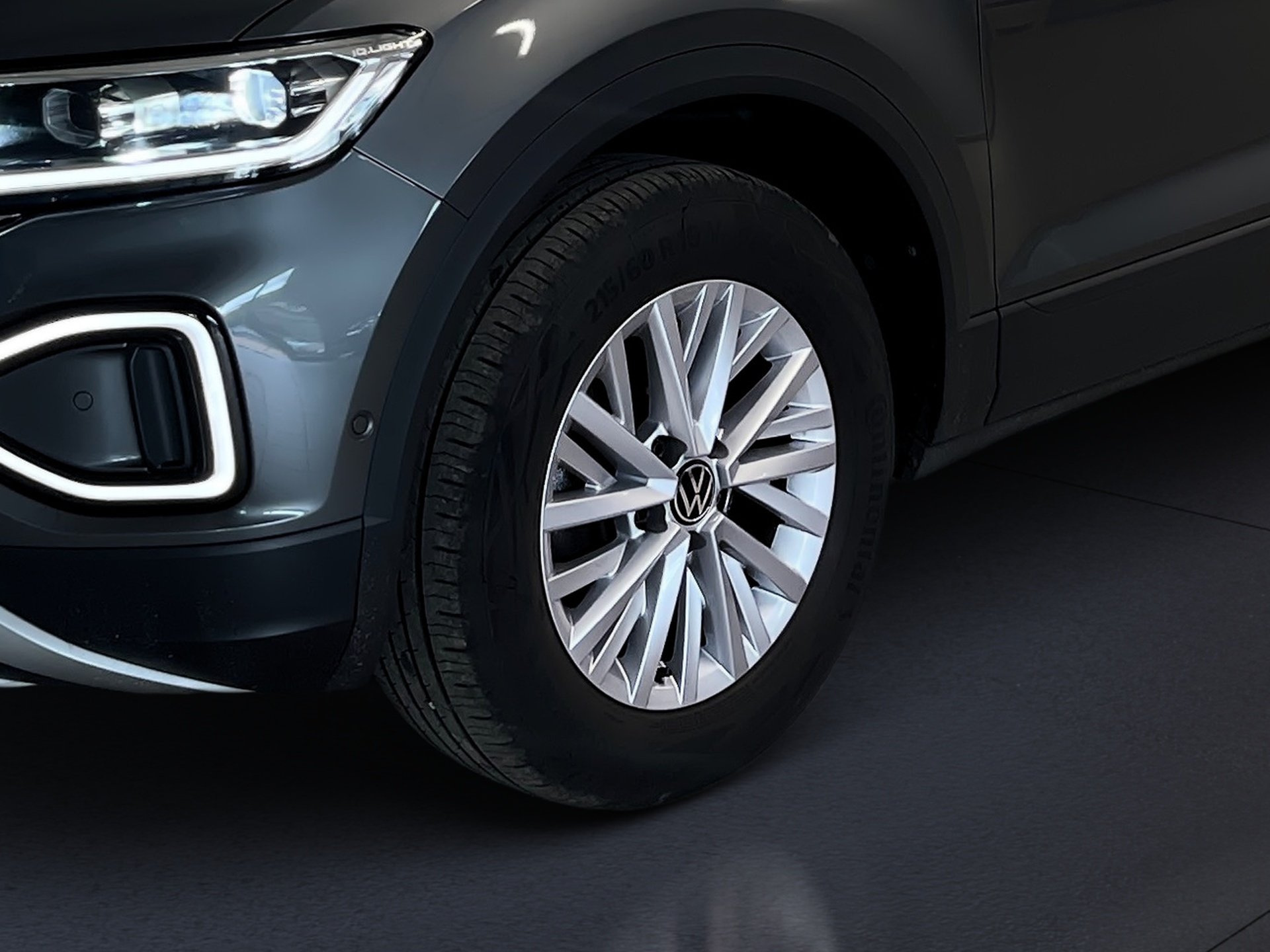 T-Roc LIFE TSI+ALU 16+BEATS AUDIO+LED-PLUS +PARK ASSIST+KLIMA+KEYLESS+NAVI
