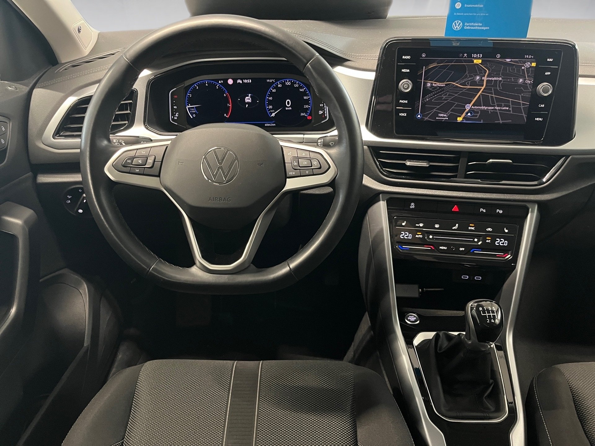 T-Roc LIFE TSI+ALU 16+BEATS AUDIO+LED-PLUS +PARK ASSIST+KLIMA+KEYLESS+NAVI