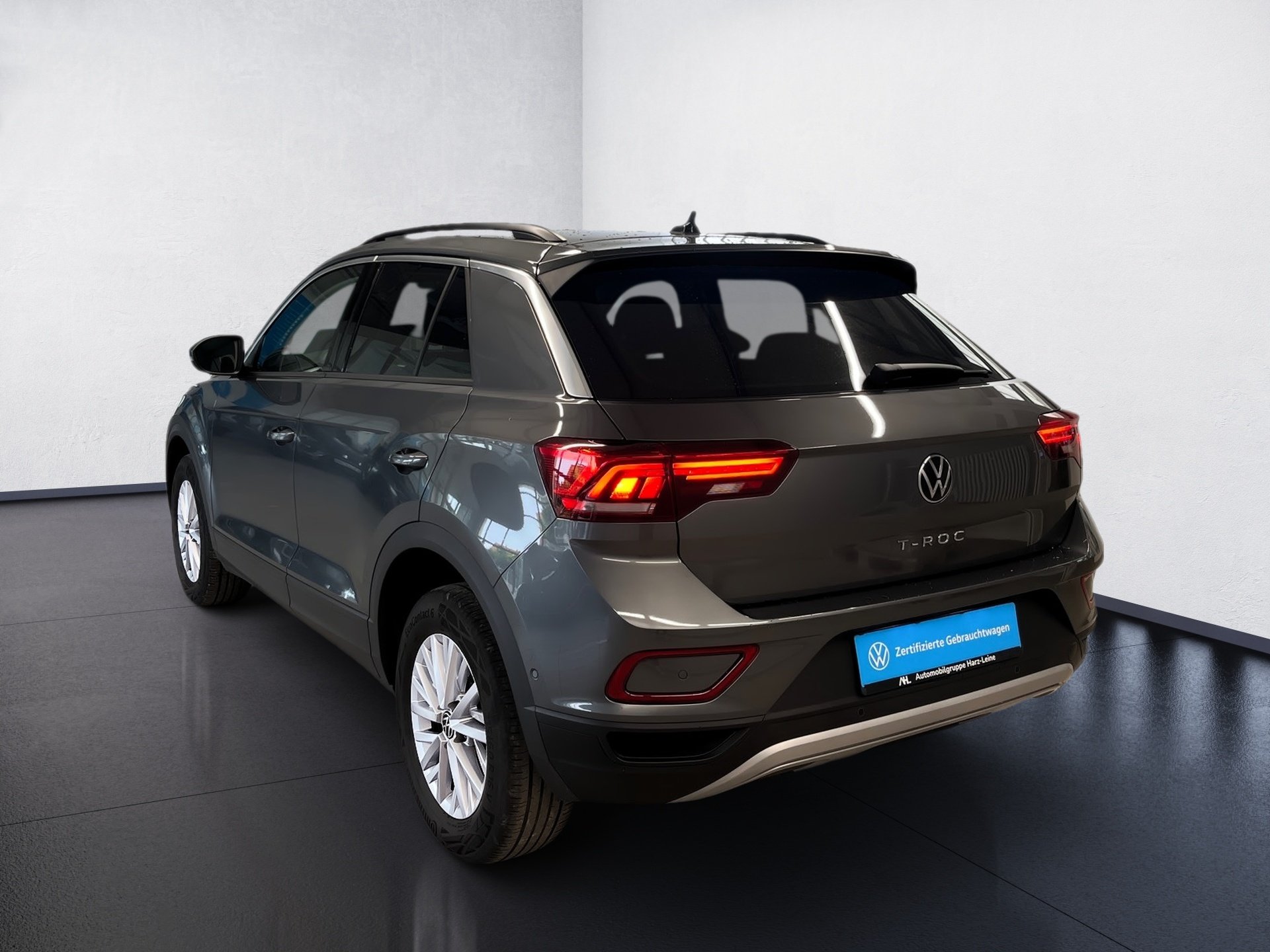 T-Roc LIFE TSI+ALU 16+BEATS AUDIO+LED-PLUS +PARK ASSIST+KLIMA+KEYLESS+NAVI
