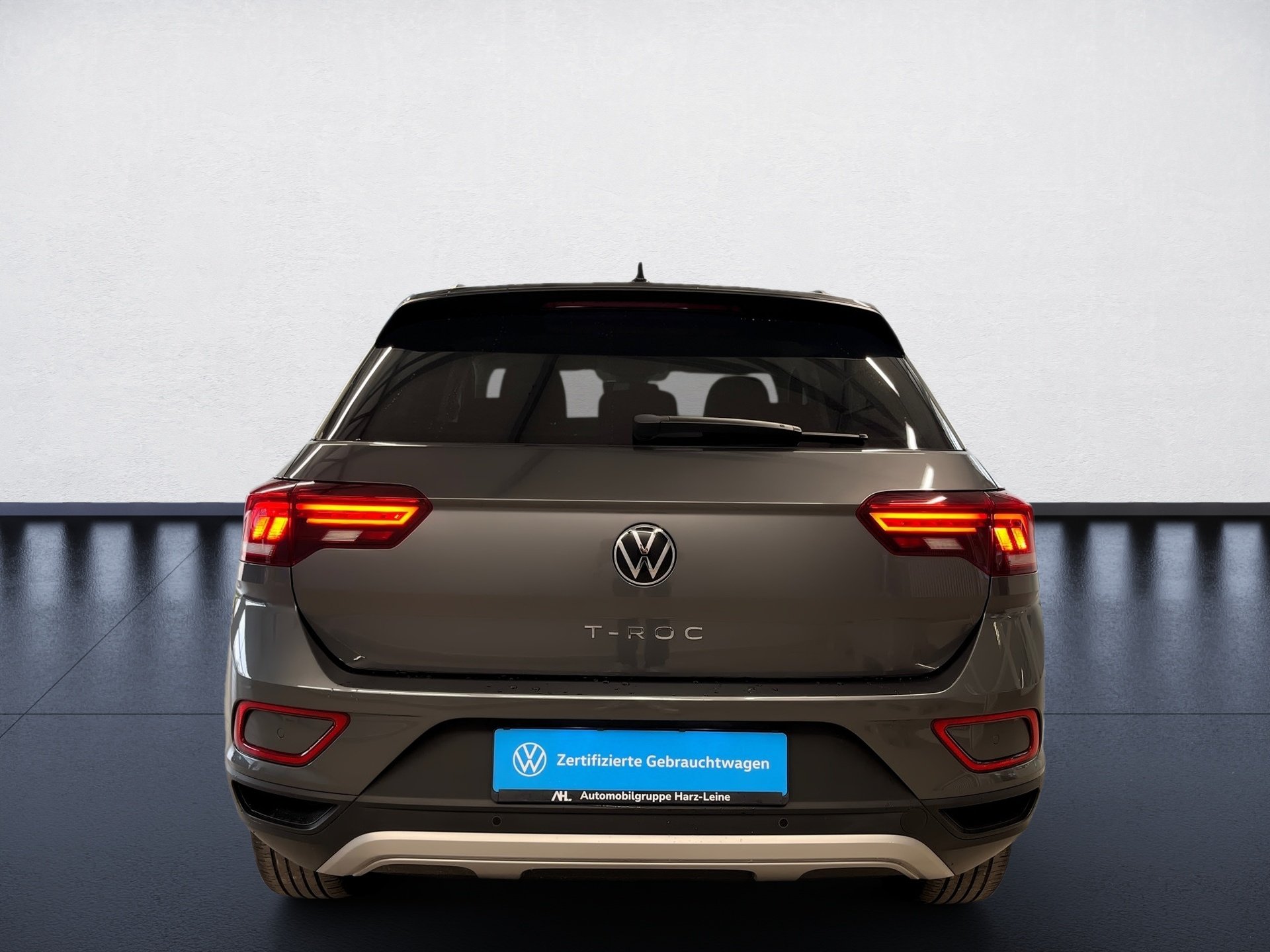T-Roc LIFE TSI+ALU 16+BEATS AUDIO+LED-PLUS +PARK ASSIST+KLIMA+KEYLESS+NAVI