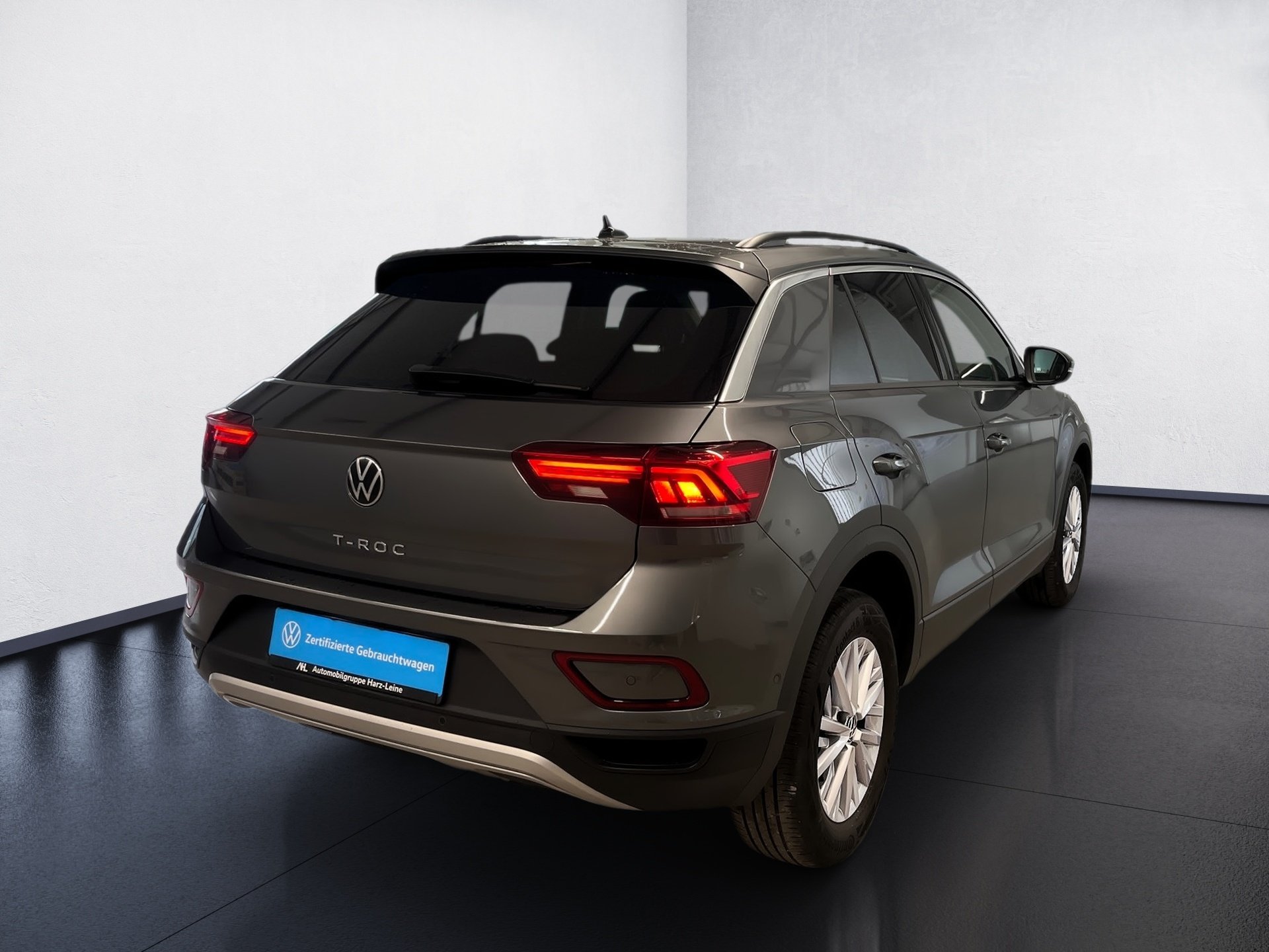 T-Roc LIFE TSI+ALU 16+BEATS AUDIO+LED-PLUS +PARK ASSIST+KLIMA+KEYLESS+NAVI