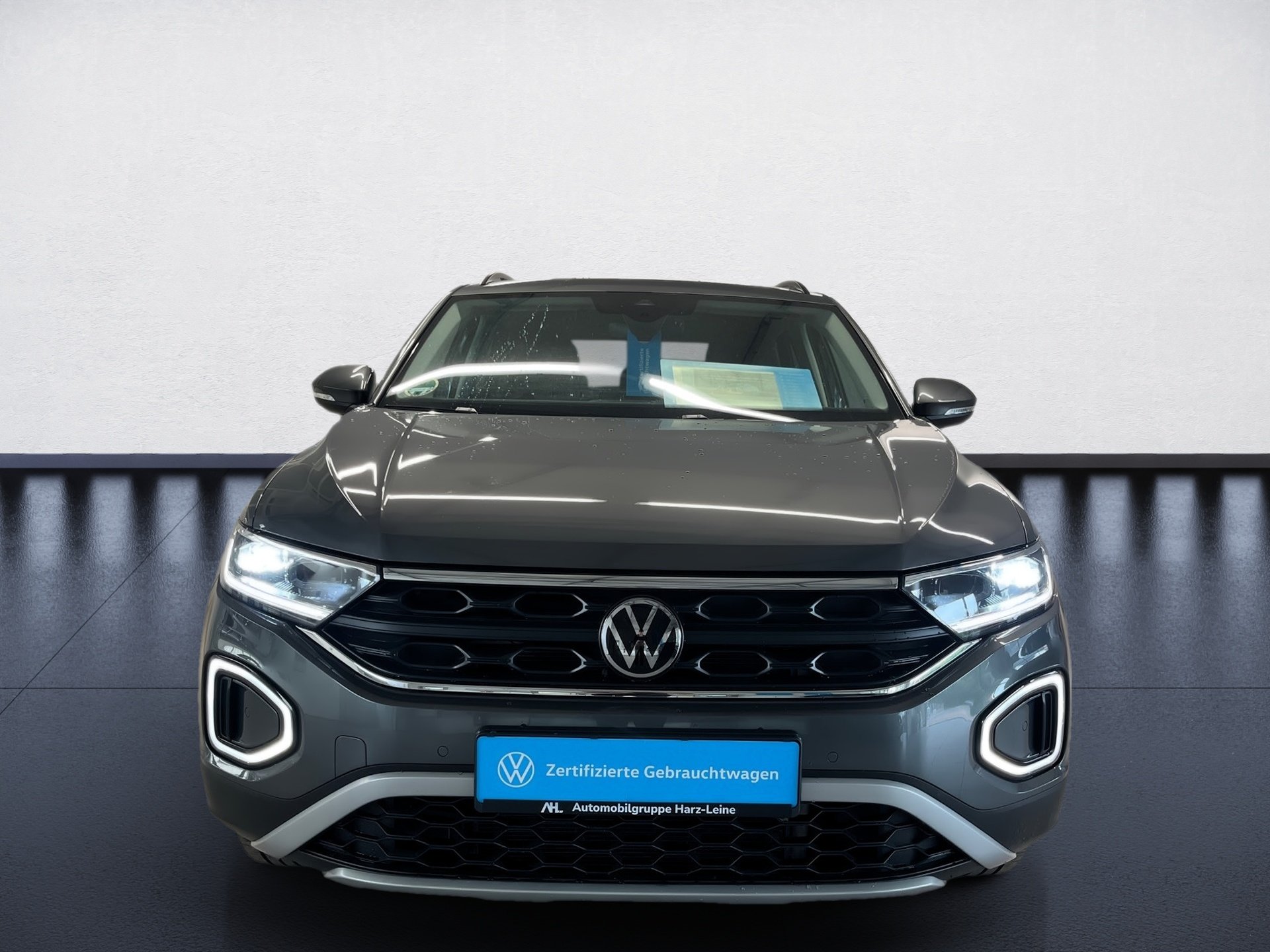 T-Roc LIFE TSI+ALU 16+BEATS AUDIO+LED-PLUS +PARK ASSIST+KLIMA+KEYLESS+NAVI