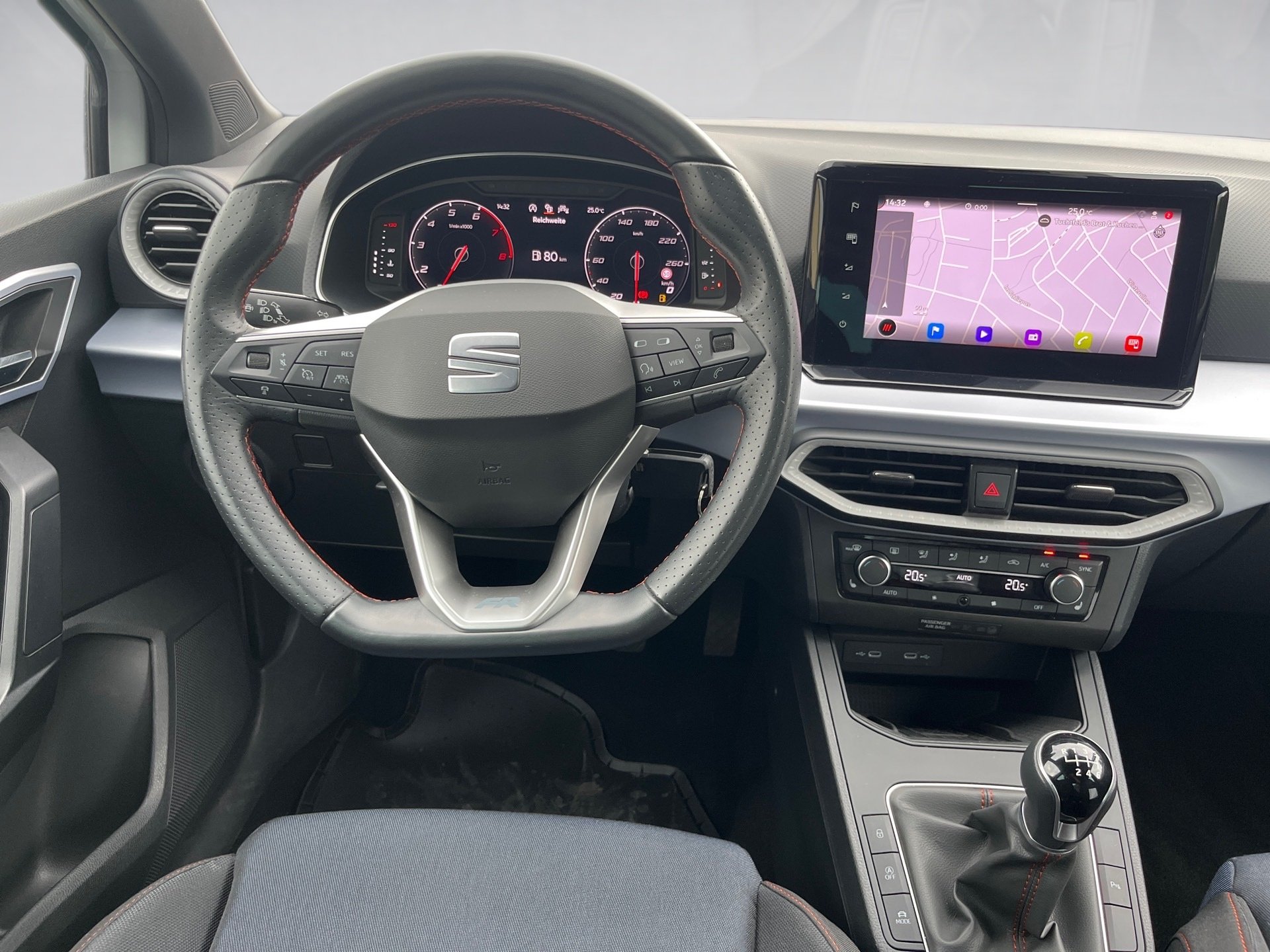 Ibiza FR PRO BLACK EDITION TSI+ALU 18+RÜCKFAHRKAMERA+NAVI+LED+STAUASSISTENT+KL