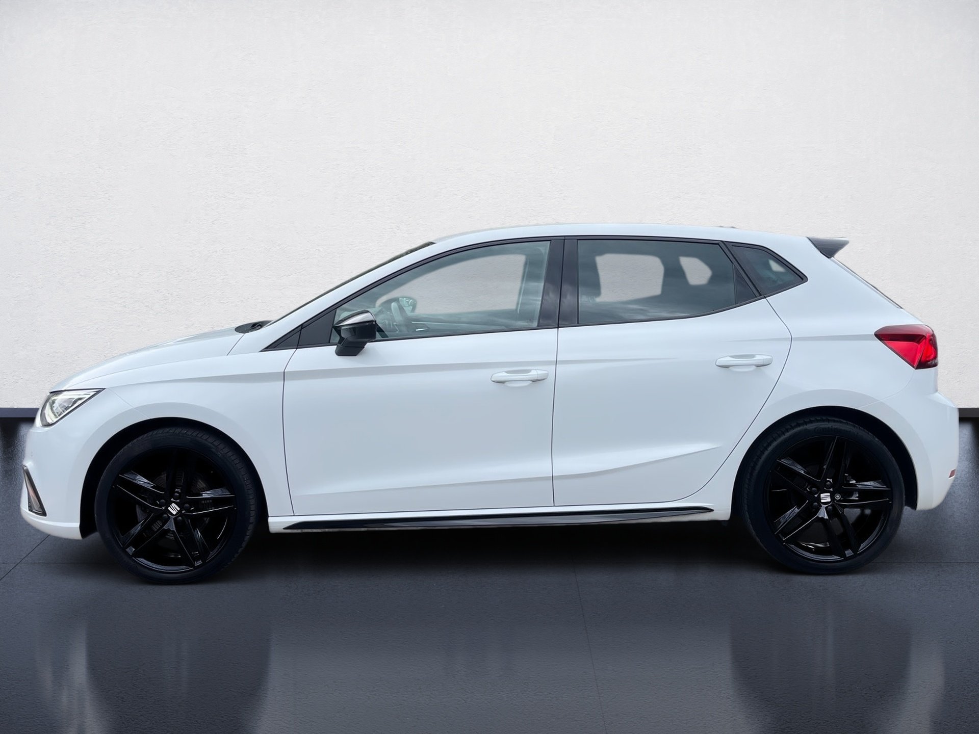 Ibiza FR PRO BLACK EDITION TSI+ALU 18+RÜCKFAHRKAMERA+NAVI+LED+STAUASSISTENT+KL