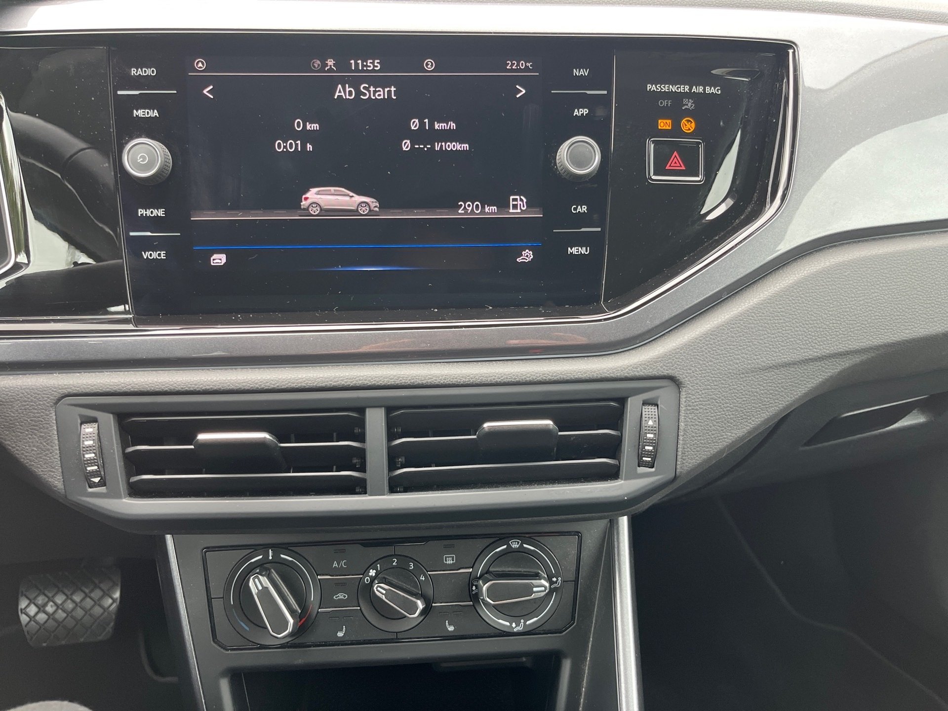 Polo STYLE TSI DSG+ALU 15+TRAVEL ASSIST+ACC+EINPARKHILFE+LED-MATRIX+APPCONNEC