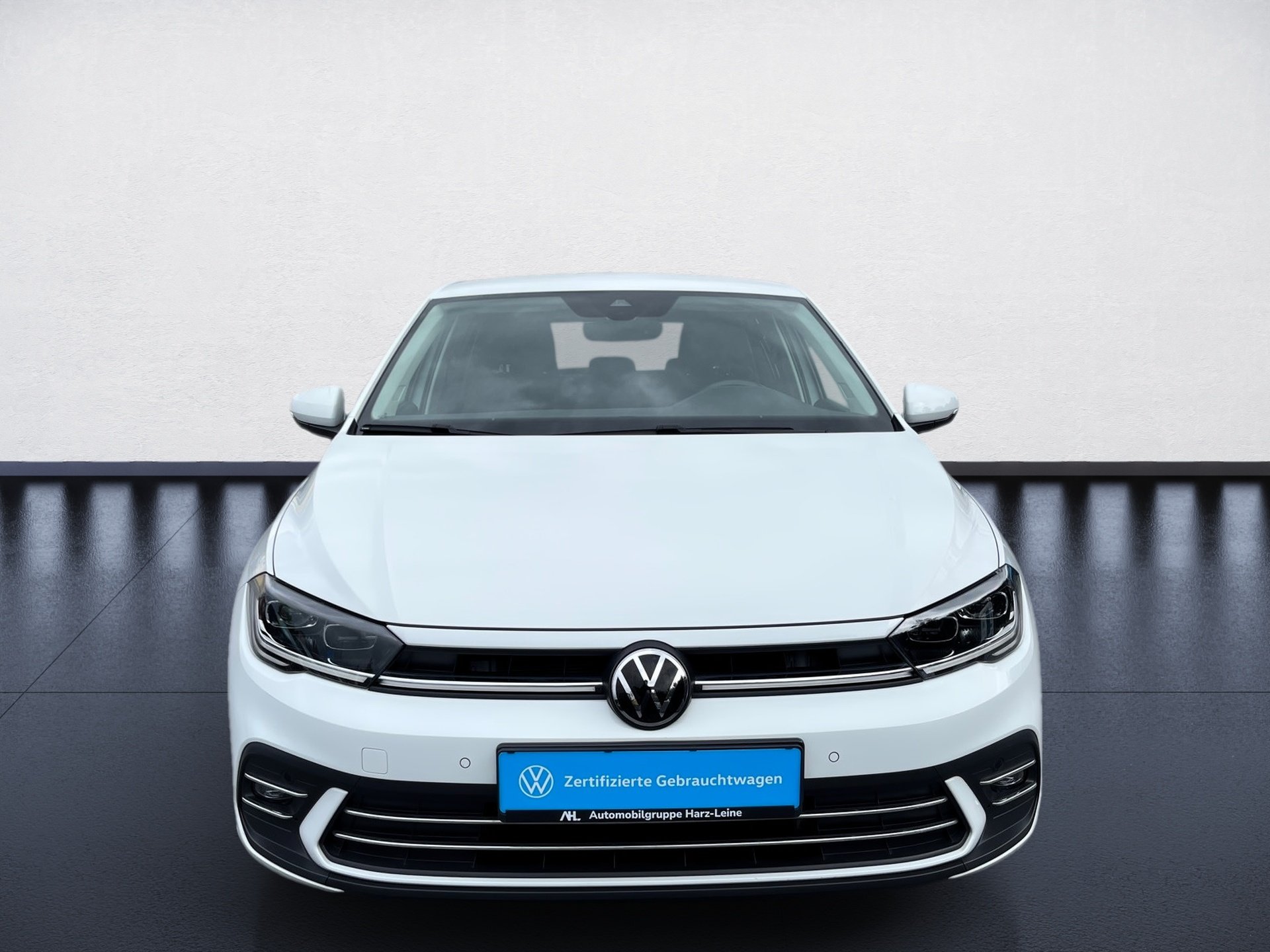 Polo STYLE TSI DSG+ALU 15+TRAVEL ASSIST+ACC+EINPARKHILFE+LED-MATRIX+APPCONNEC