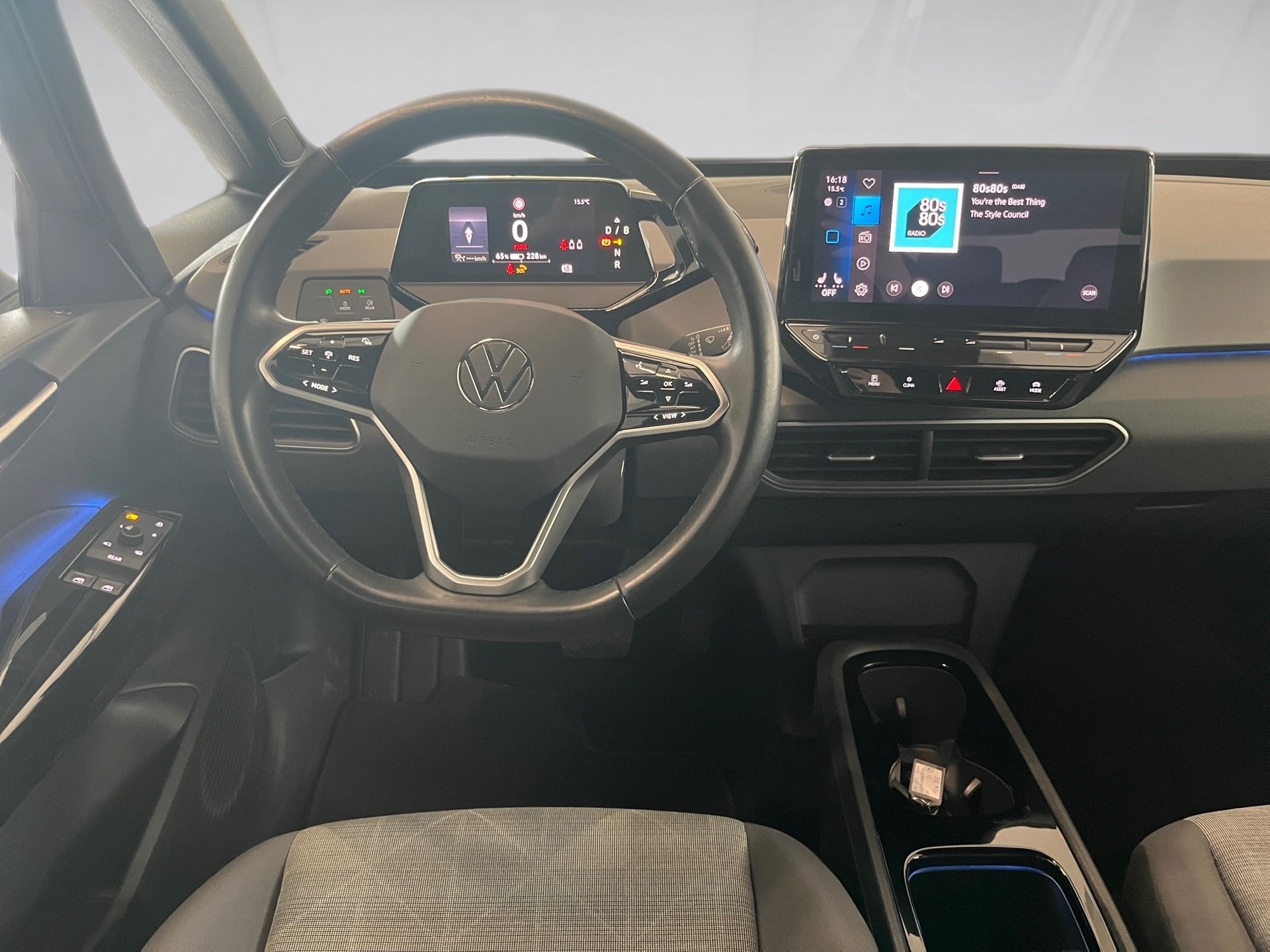 ID.3 PRO PERFORMANCE ALU 18+NAVI PRO+WÄRMEPUMPE+LED+EINPARKHILFE+APP CONNECT