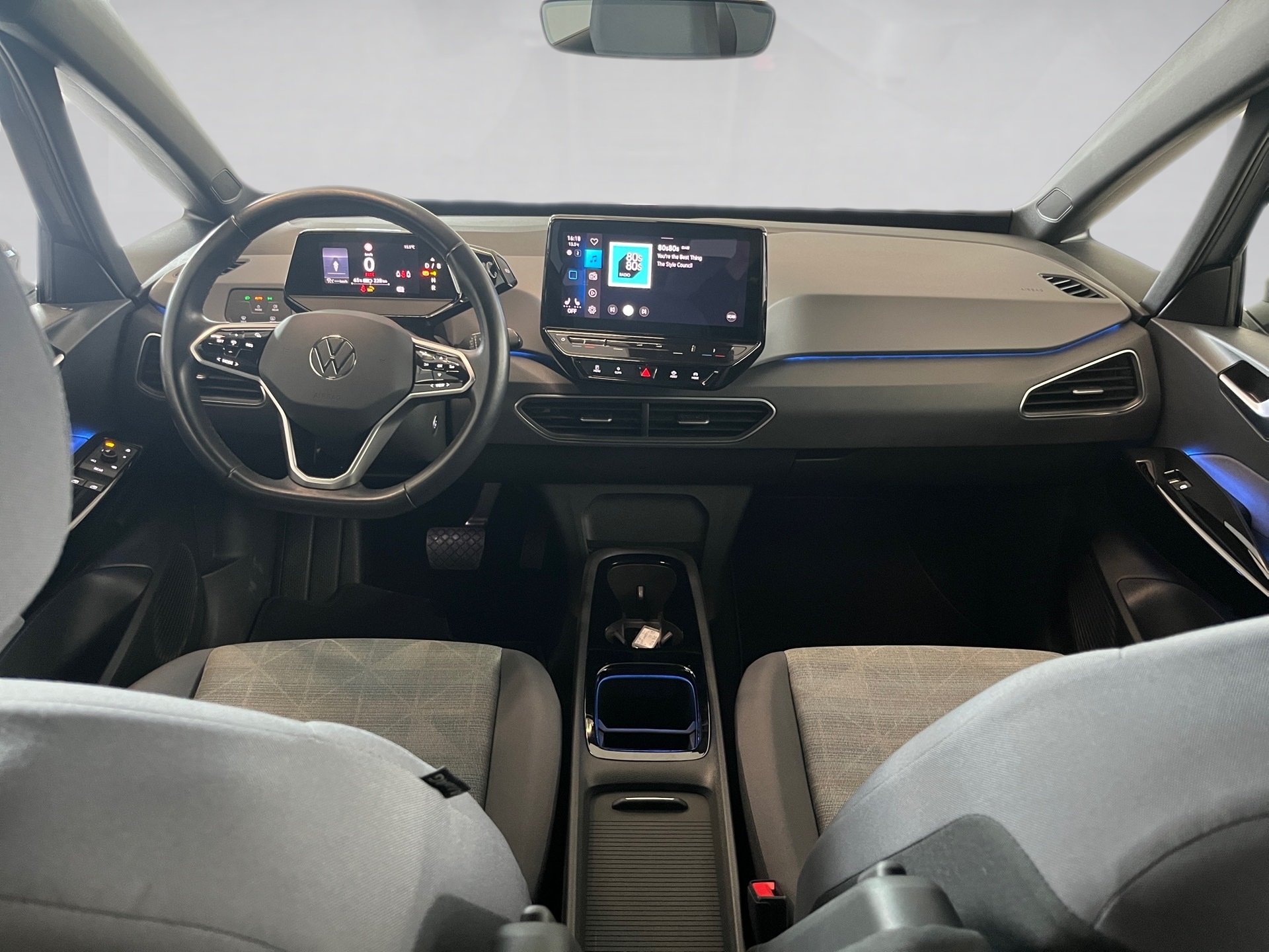 ID.3 PRO PERFORMANCE ALU 18+NAVI PRO+WÄRMEPUMPE+LED+EINPARKHILFE+APP CONNECT