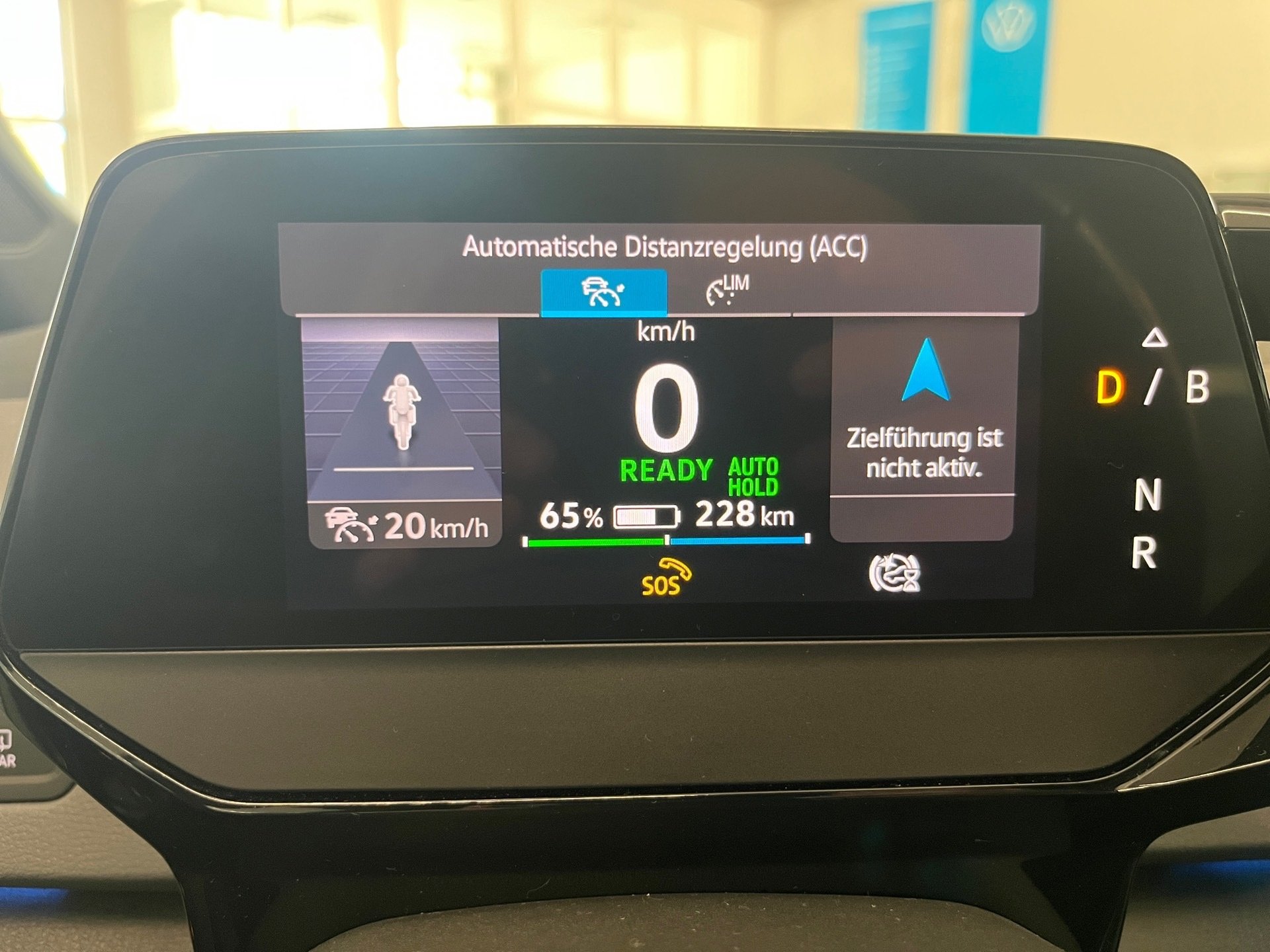 ID.3 PRO PERFORMANCE ALU 18+NAVI PRO+WÄRMEPUMPE+LED+EINPARKHILFE+APP CONNECT