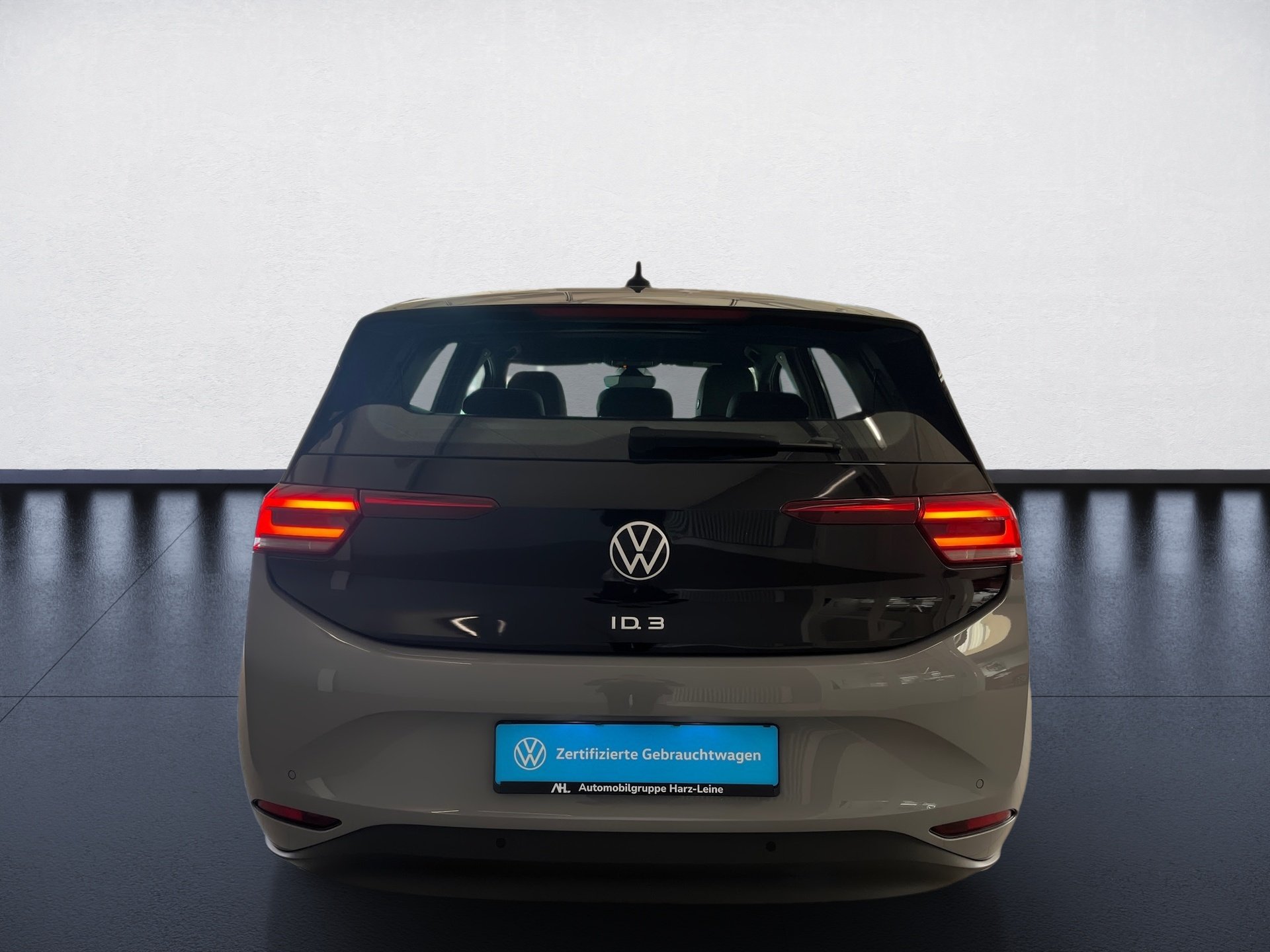 ID.3 PRO PERFORMANCE ALU 18+NAVI PRO+WÄRMEPUMPE+LED+EINPARKHILFE+APP CONNECT