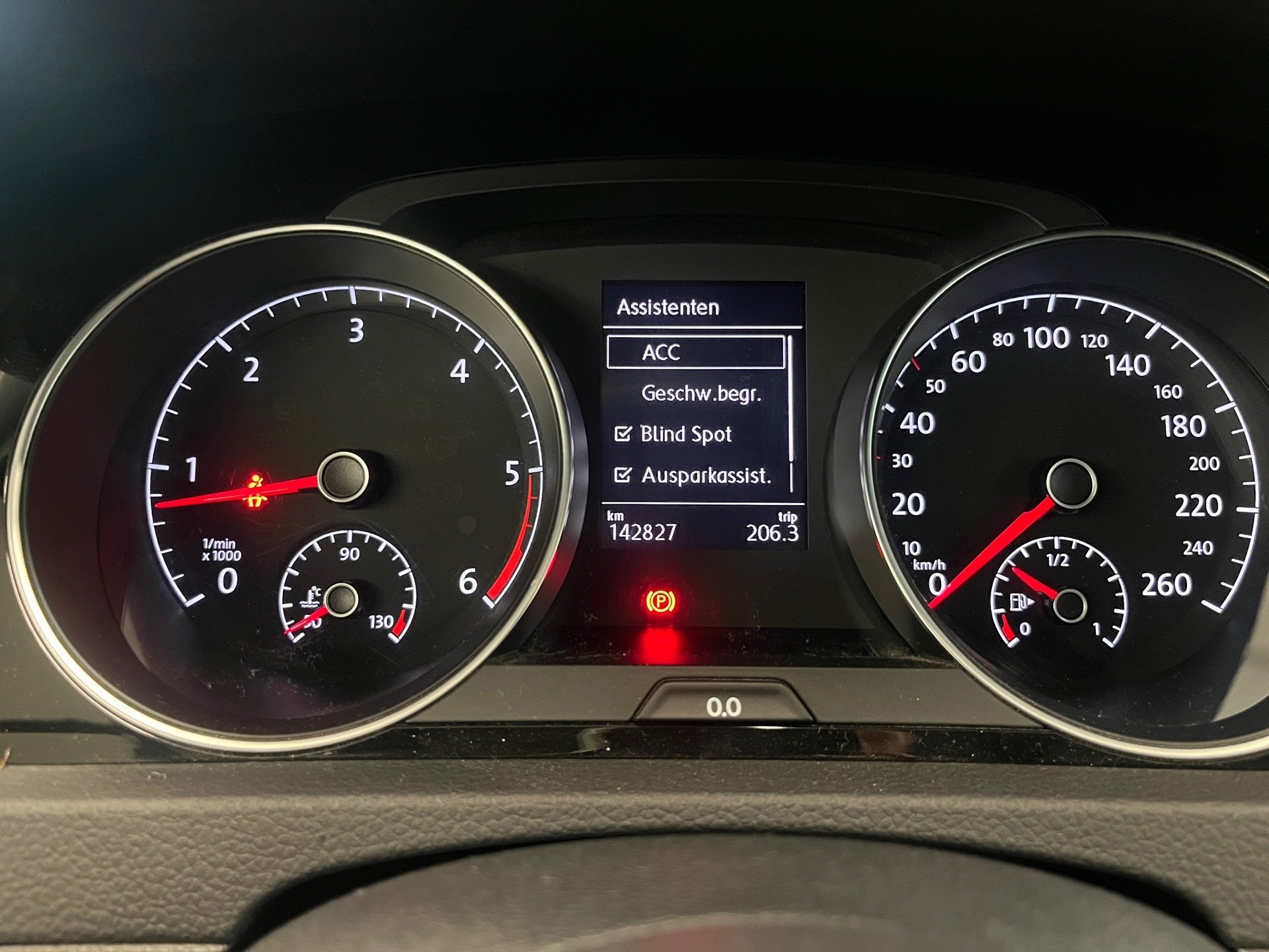 Golf VII JOIN TDI+ALU 17+ACC+NAVI+EINPARKHILFE+KLIMA+AUSPARKASSISTENT+SIDE ASSIST