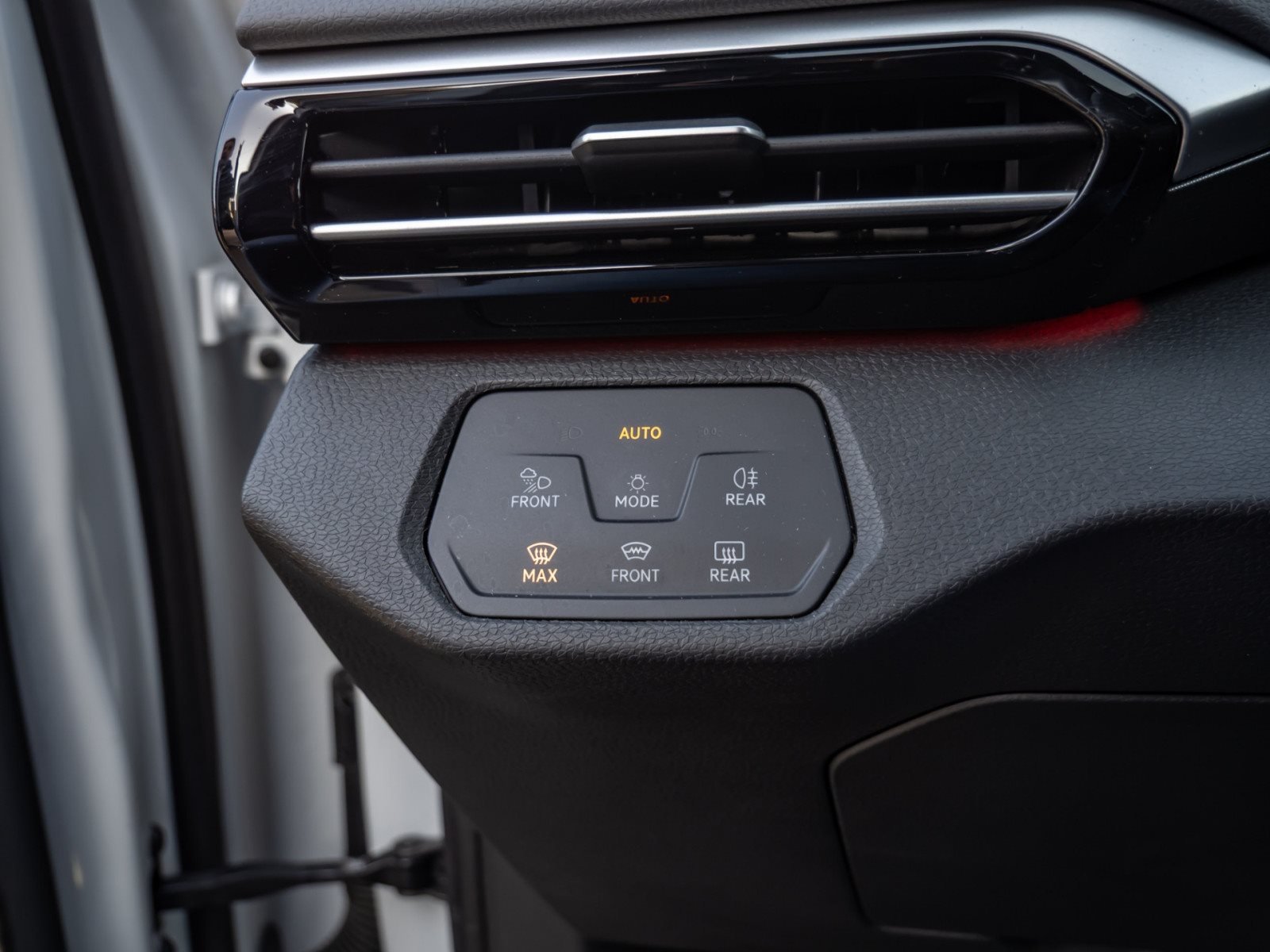 ID.5 PRO PERFORMANCE+ALU 21+AHK+LED-MATRIX+360°KAMERA+TRAVEL ASSIST+SPORTPAKE