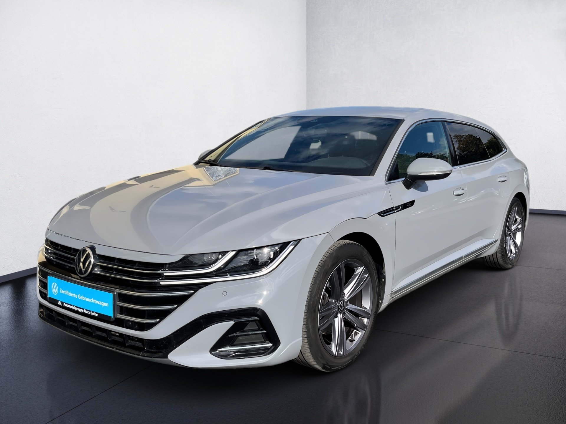 Arteon Shootingbrake R-LINE TDI DSG+AHK+ALU 18+RÜCKFAHRKAMERA+LED+APP CONNECT+ELK HECKKLAPPE
