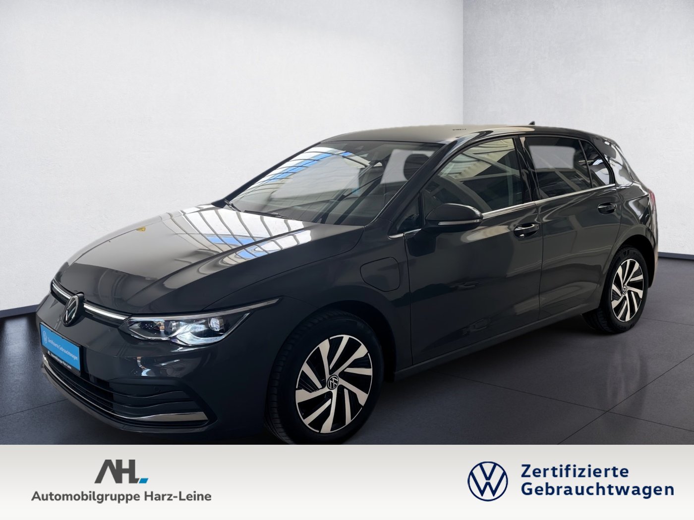 Golf VIII STYLE eHybrid DSG+ALU 16+APP CONNECT+TRAVEL A...