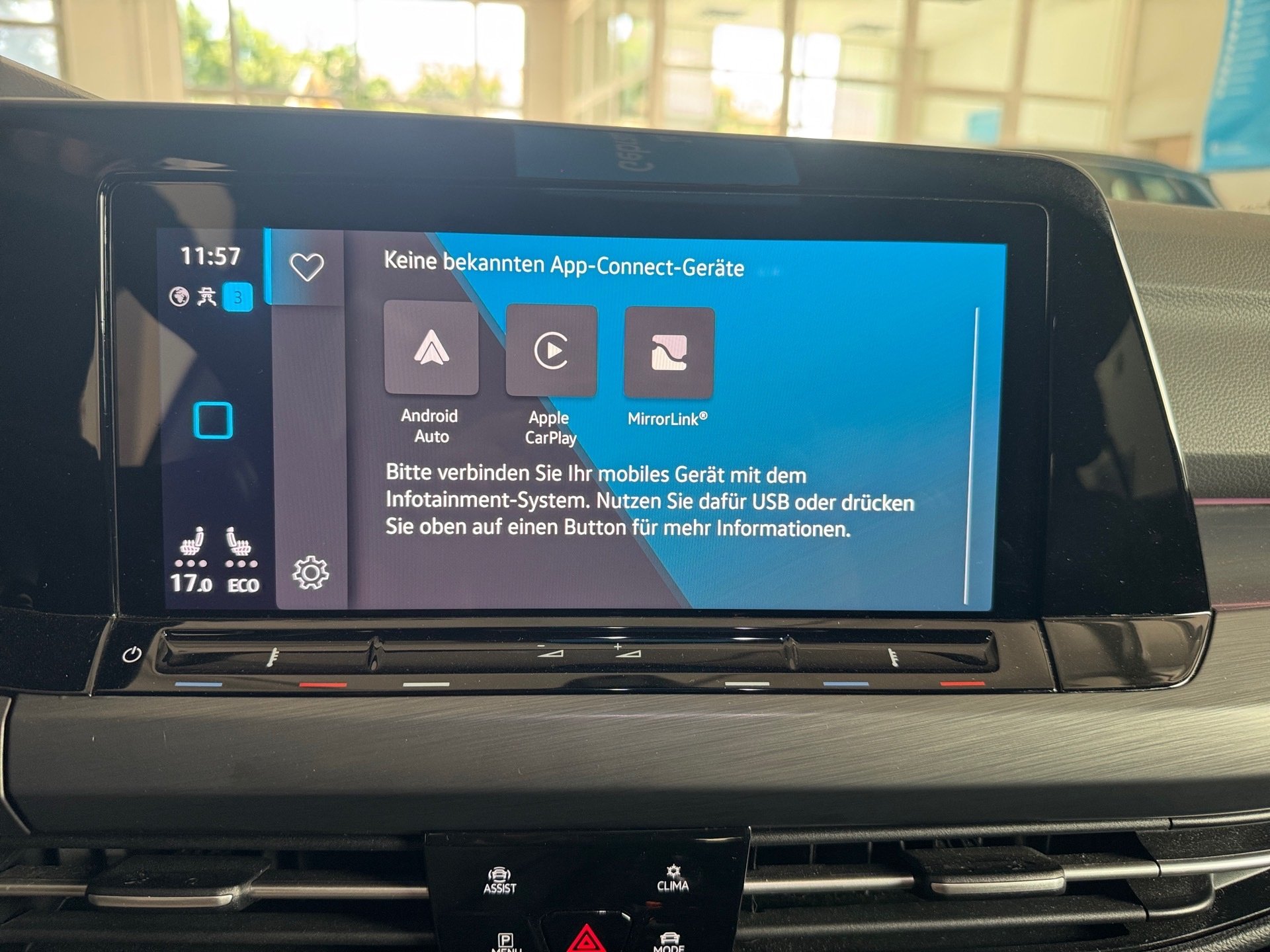 Golf VIII STYLE eHybrid DSG+ALU 16+APP CONNECT+TRAVEL ASSIST+ACC+LED+EINPARKHILFE