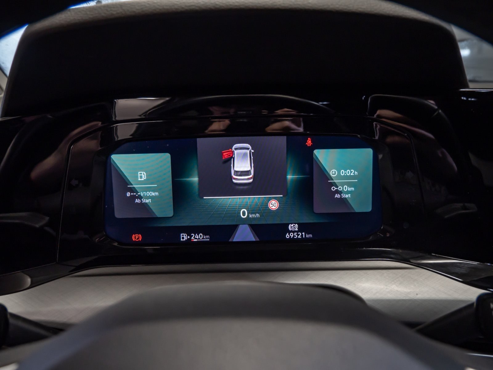 Golf VIII Variant LIFE TSI+ALU 16+AHK+ERGO SITZ+STANDHEIZUNG+TRAVEL ASSIST+NAVI