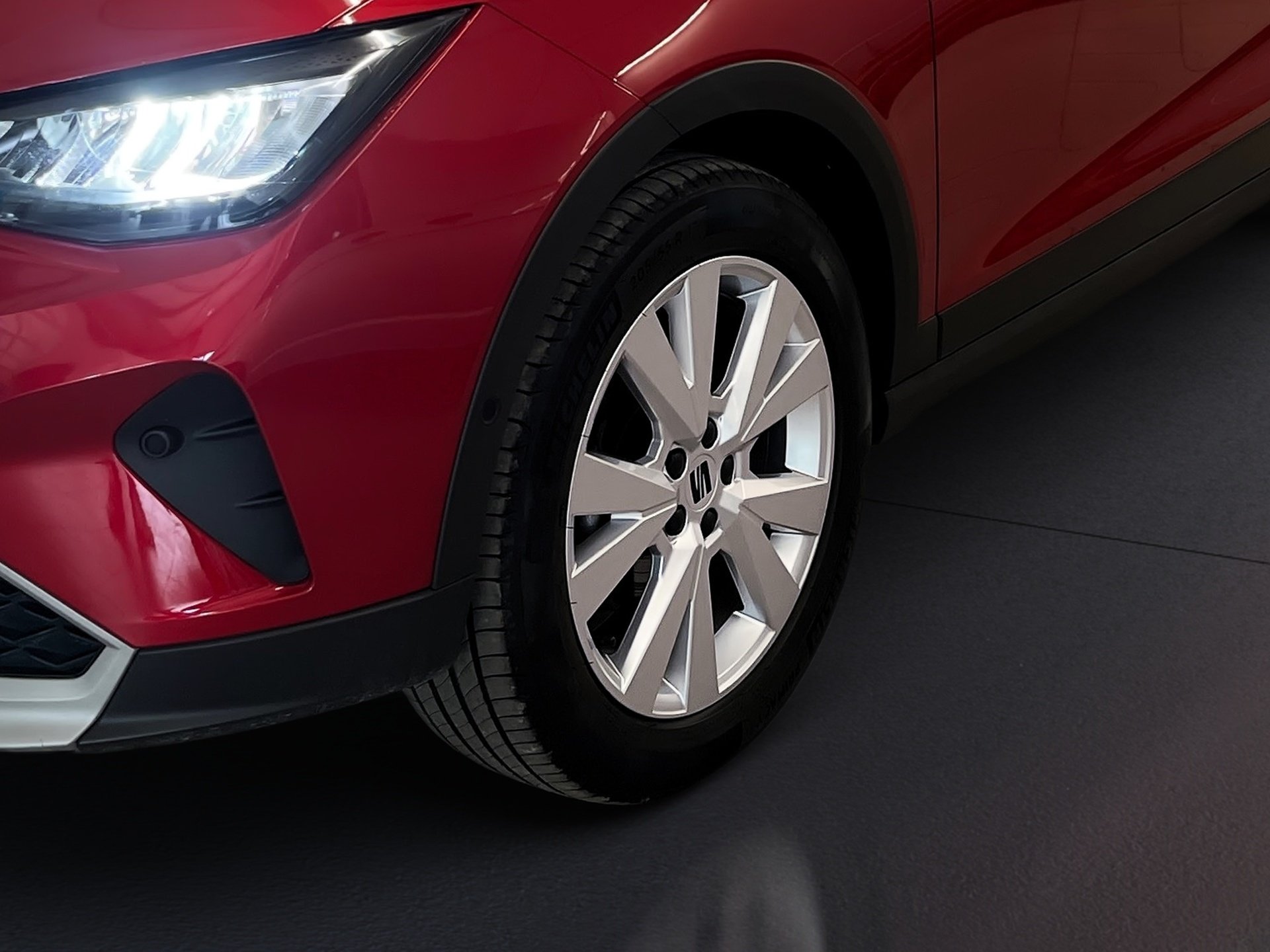 Arona XPERIENCE TSI+ALU 17+RÜCKFAHRKAMERA+NAVI+LED+ACC+PARK ASSIST+FULL LINK