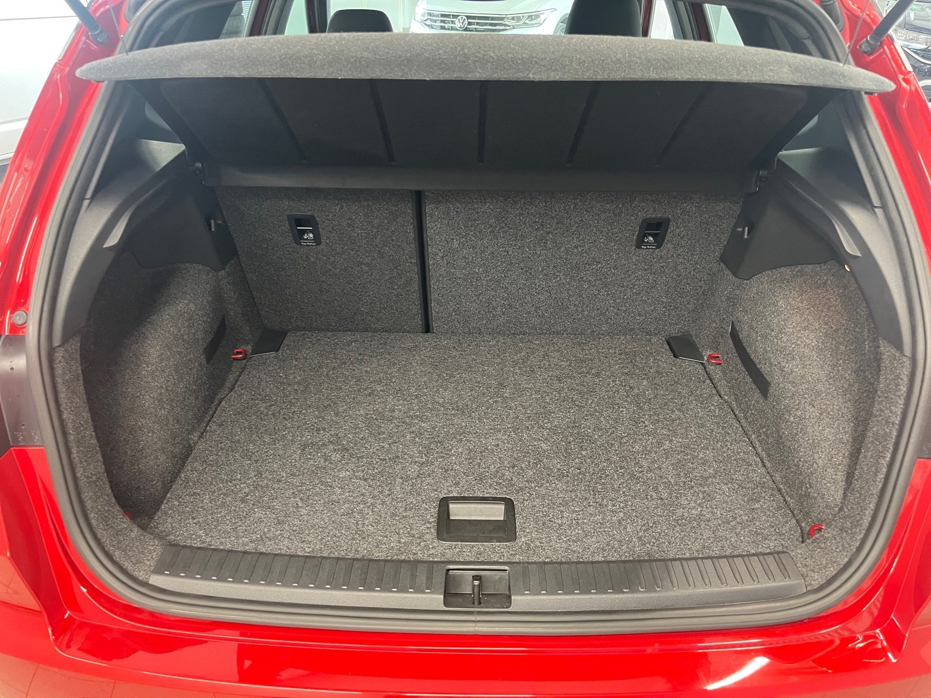 Arona XPERIENCE TSI+ALU 17+RÜCKFAHRKAMERA+NAVI+LED+ACC+PARK ASSIST+FULL LINK
