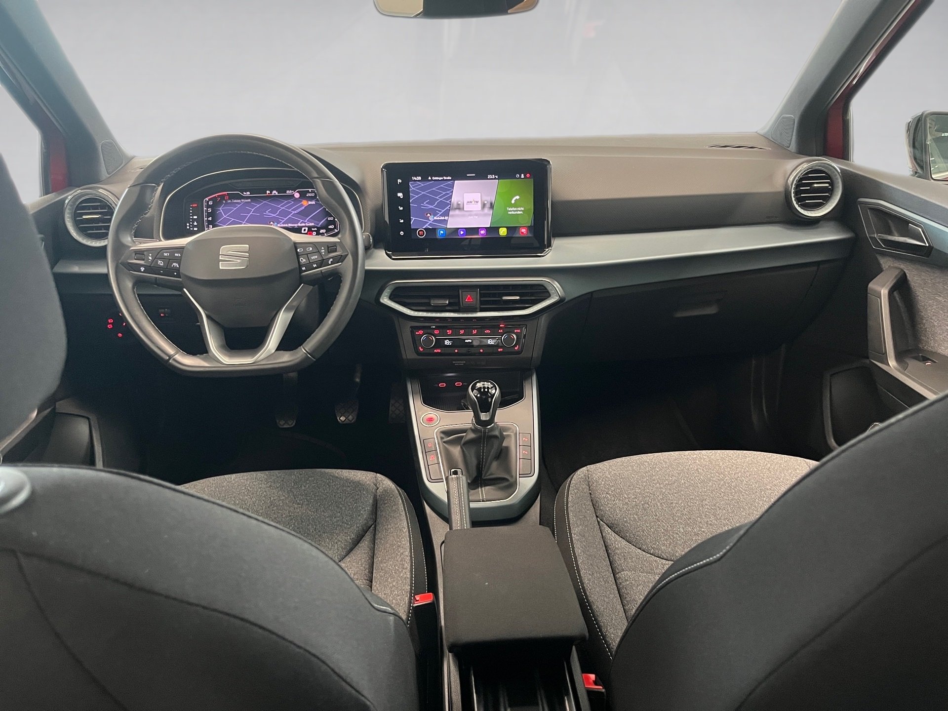 Arona XPERIENCE TSI+ALU 17+RÜCKFAHRKAMERA+NAVI+LED+ACC+PARK ASSIST+FULL LINK