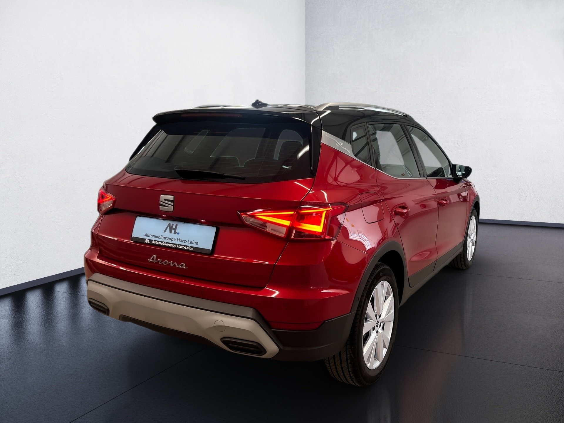 Arona XPERIENCE TSI+ALU 17+RÜCKFAHRKAMERA+NAVI+LED+ACC+PARK ASSIST+FULL LINK