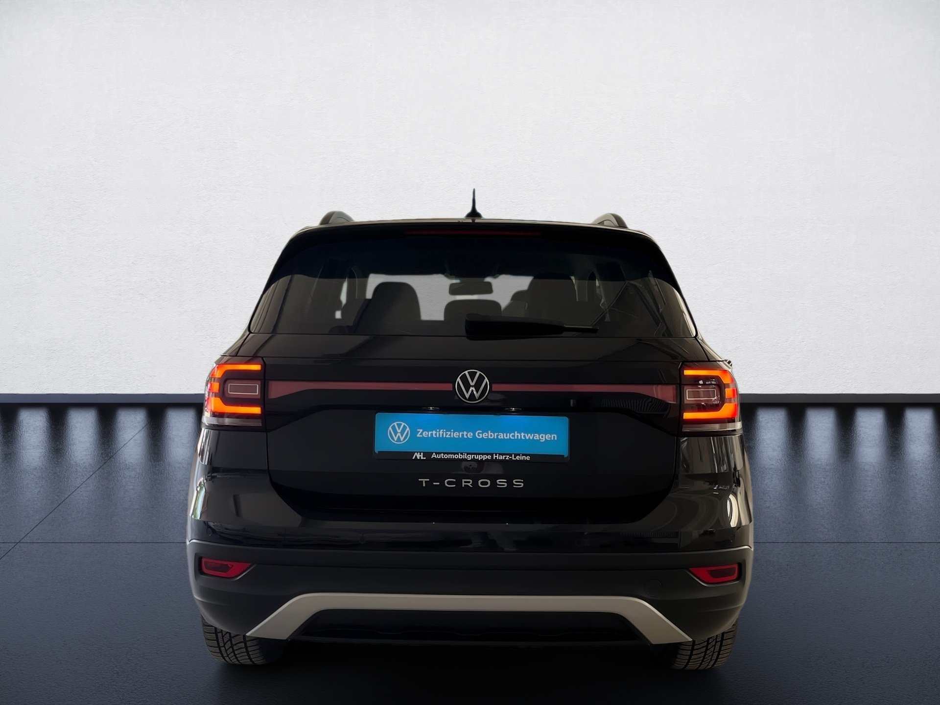 T-Cross Life LIFE TSI+ALU 16+ACC+EINPARKHILFE+APP CONNECT+KLIMA+WINTERPAKET+SIDE ASSI