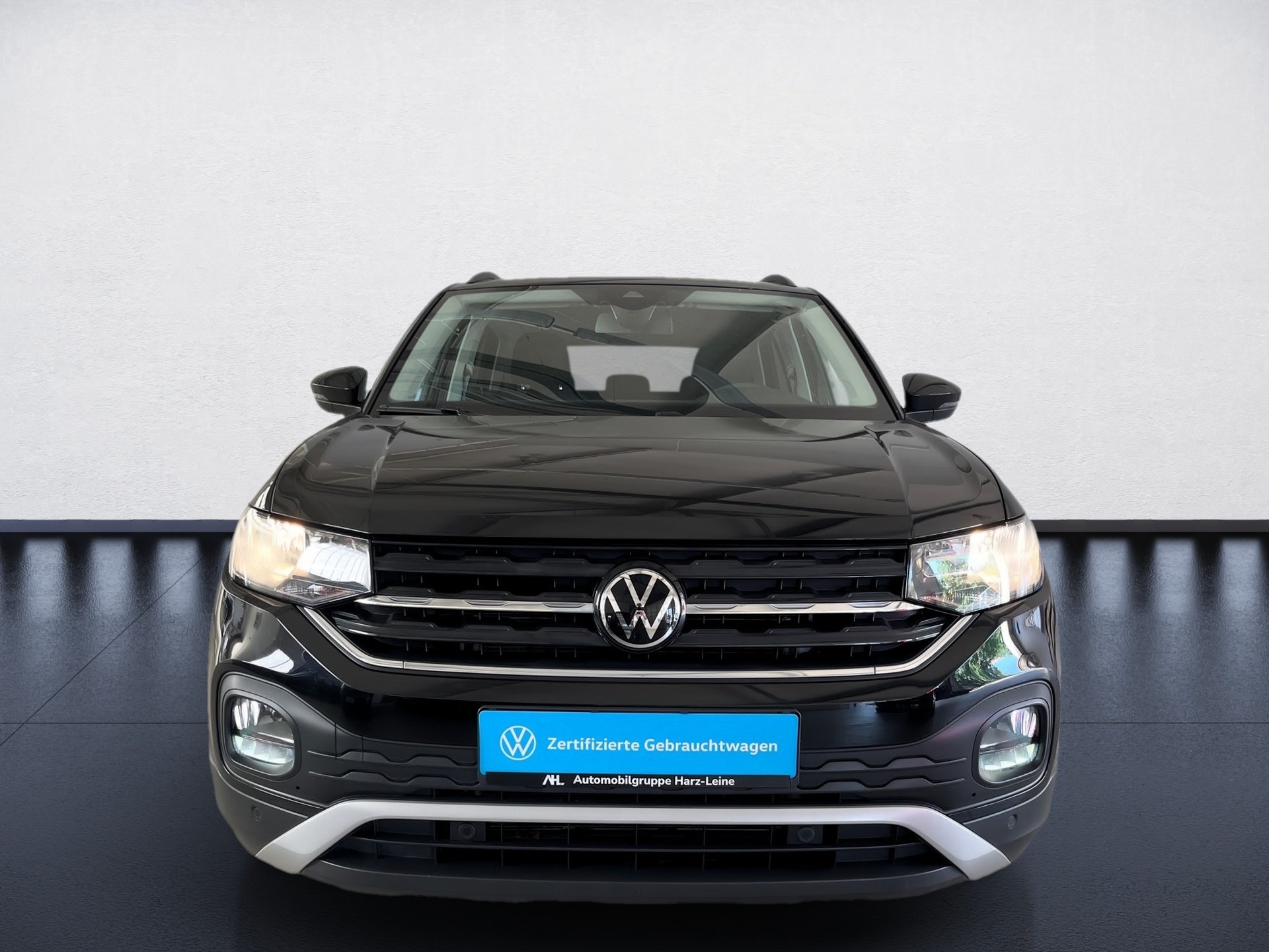 T-Cross Life LIFE TSI+ALU 16+ACC+EINPARKHILFE+APP CONNECT+KLIMA+WINTERPAKET+SIDE ASSI