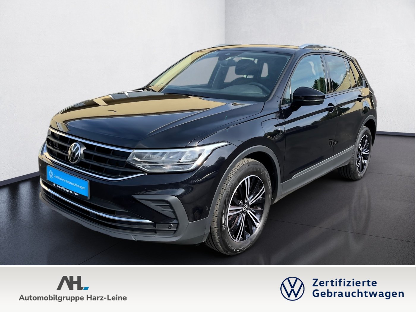 Tiguan LIFE eHybrid DSG+ALU 18+AHK+TRAVEL ASSIST+ACC+R&Uuml;CKFAHRKA.+APPCONNECT+LED