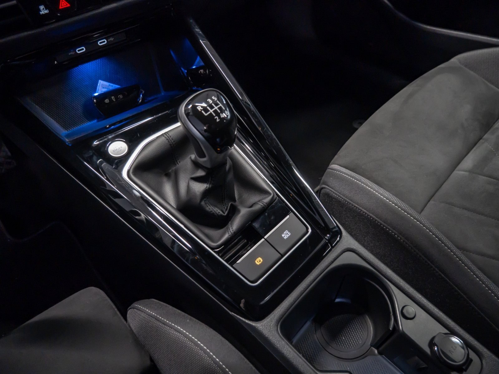 Golf VIII Variant STYLE TSI+ALU 17+ERGO SITZ+TRAVEL ASSIST+RÜCKFAHRKAMERA+NAVI+LED-PLUS+