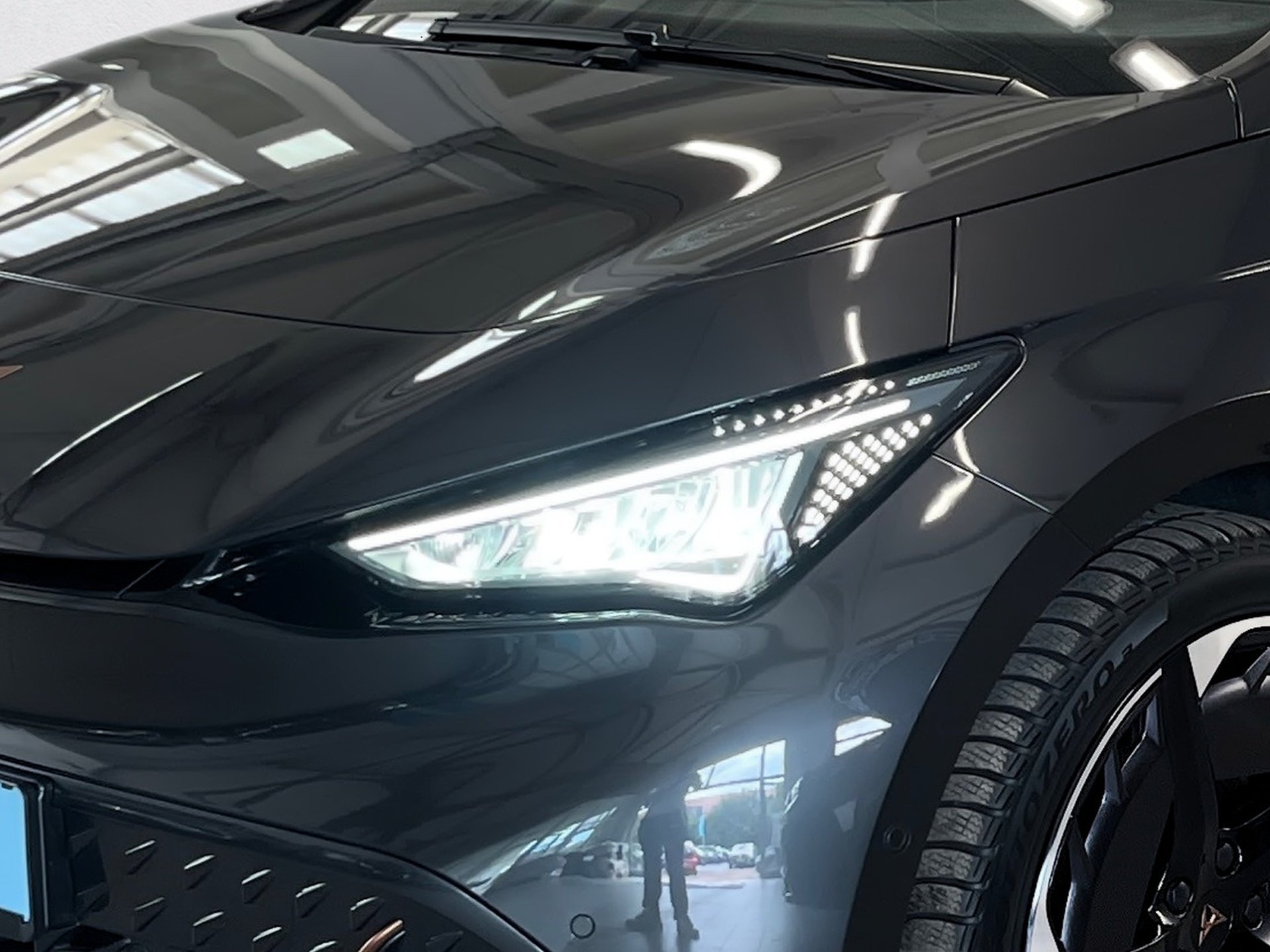 Born ALU 19+RÜCKFAHRKAMERA+KEYLESS+PARK ASSIST+LED+ACC+MIRROR LINK+SITZHEIZUN