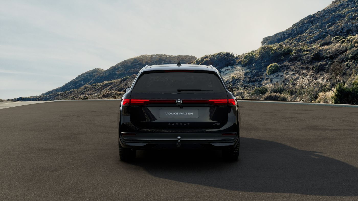 Passat Variant BUSINESS eTSI DSG+AHK+17+360°KAMERA+TRAVEL ASSIST+LED+PARK ASSIST+NAVI