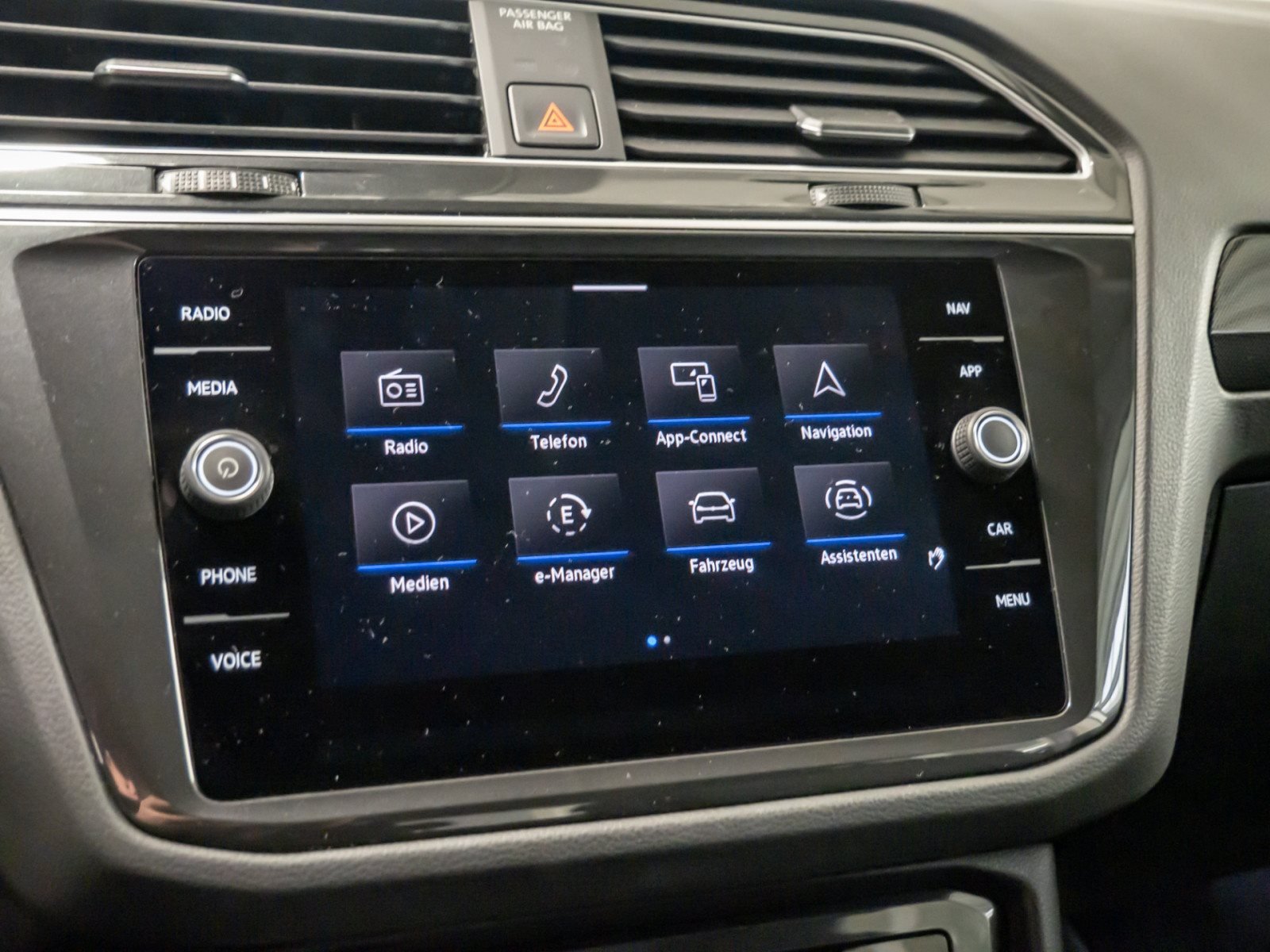 Tiguan ELEGANCE eHYBRID DSG+ALU 18+NAVI+LED-MATRIX+ACC+PARK ASSIST+SIDE ASSIST