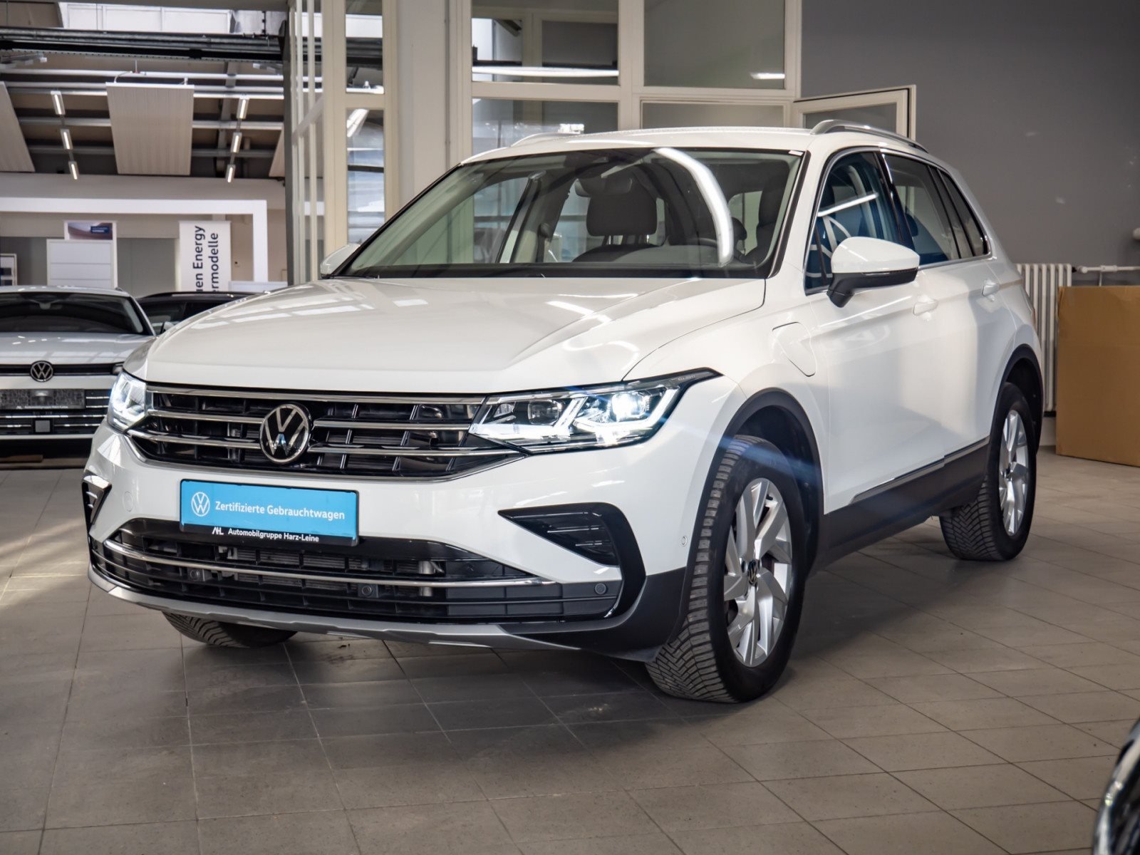 Tiguan ELEGANCE eHYBRID DSG+ALU 18+NAVI+LED-MATRIX+ACC+PARK ASSIST+SIDE ASSIST