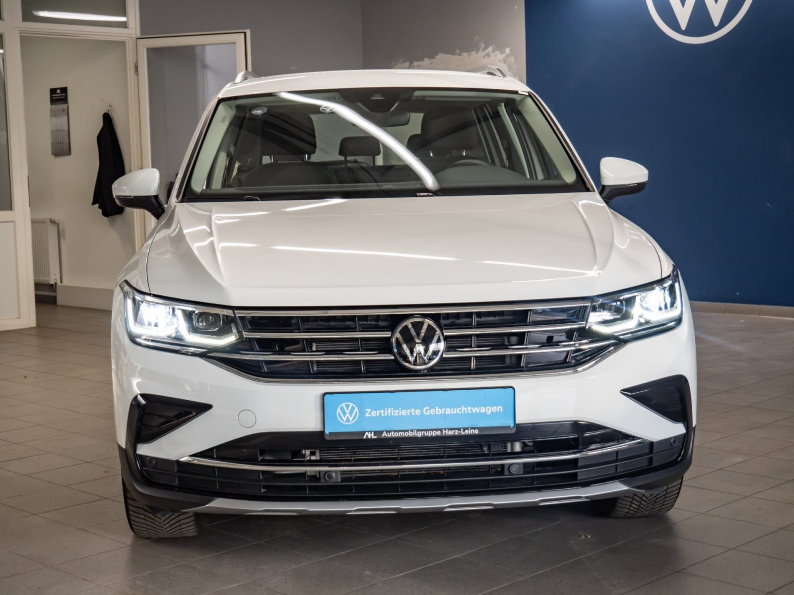 Tiguan ELEGANCE eHYBRID DSG+ALU 18+NAVI+LED-MATRIX+ACC+PARK ASSIST+SIDE ASSIST