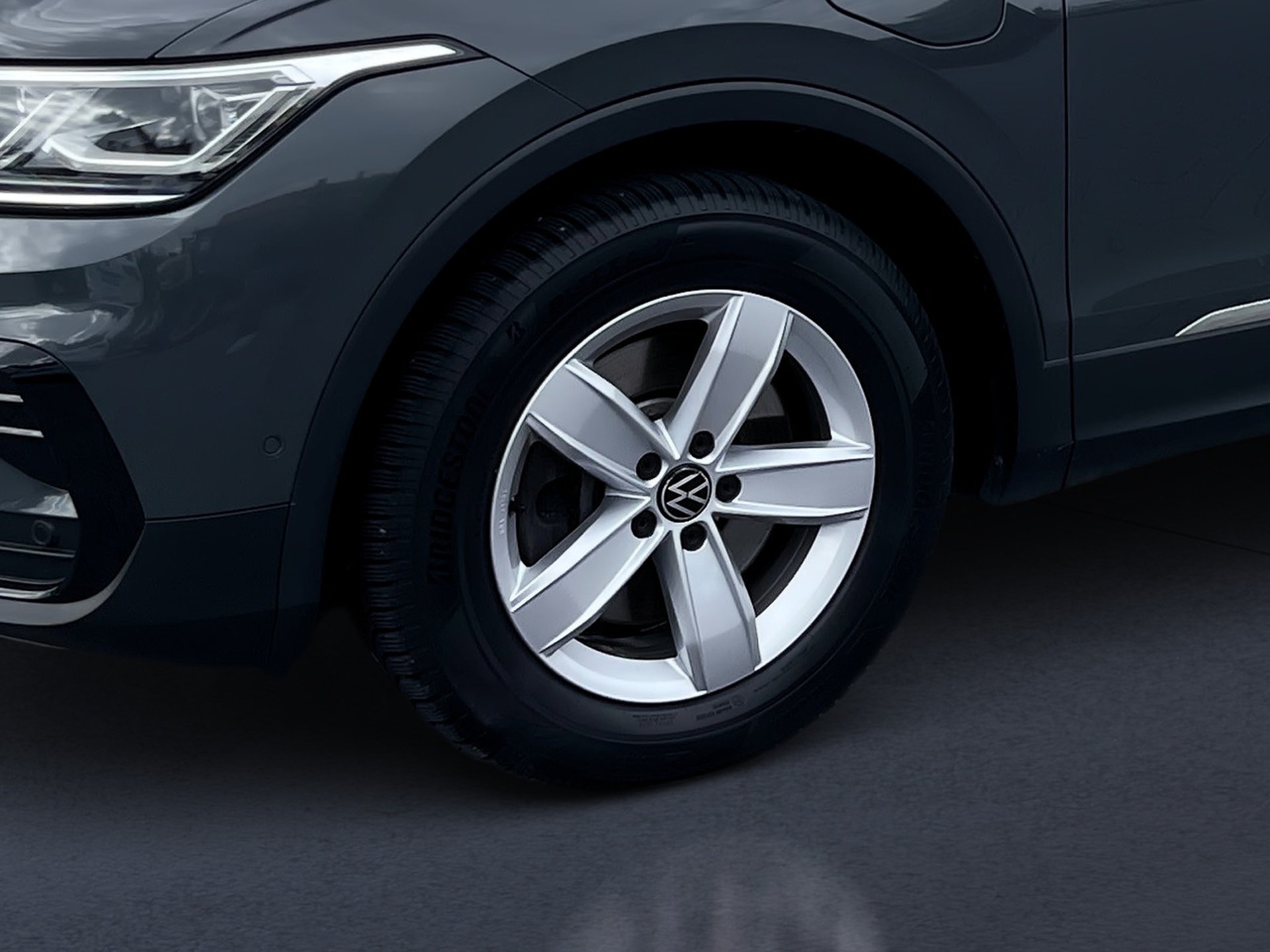 Tiguan ELEGANCE eHYBRID DSG+AHK+ALU 18+RÜCKFAHRKAMERA+APP CONNECT+LED-MATRIX