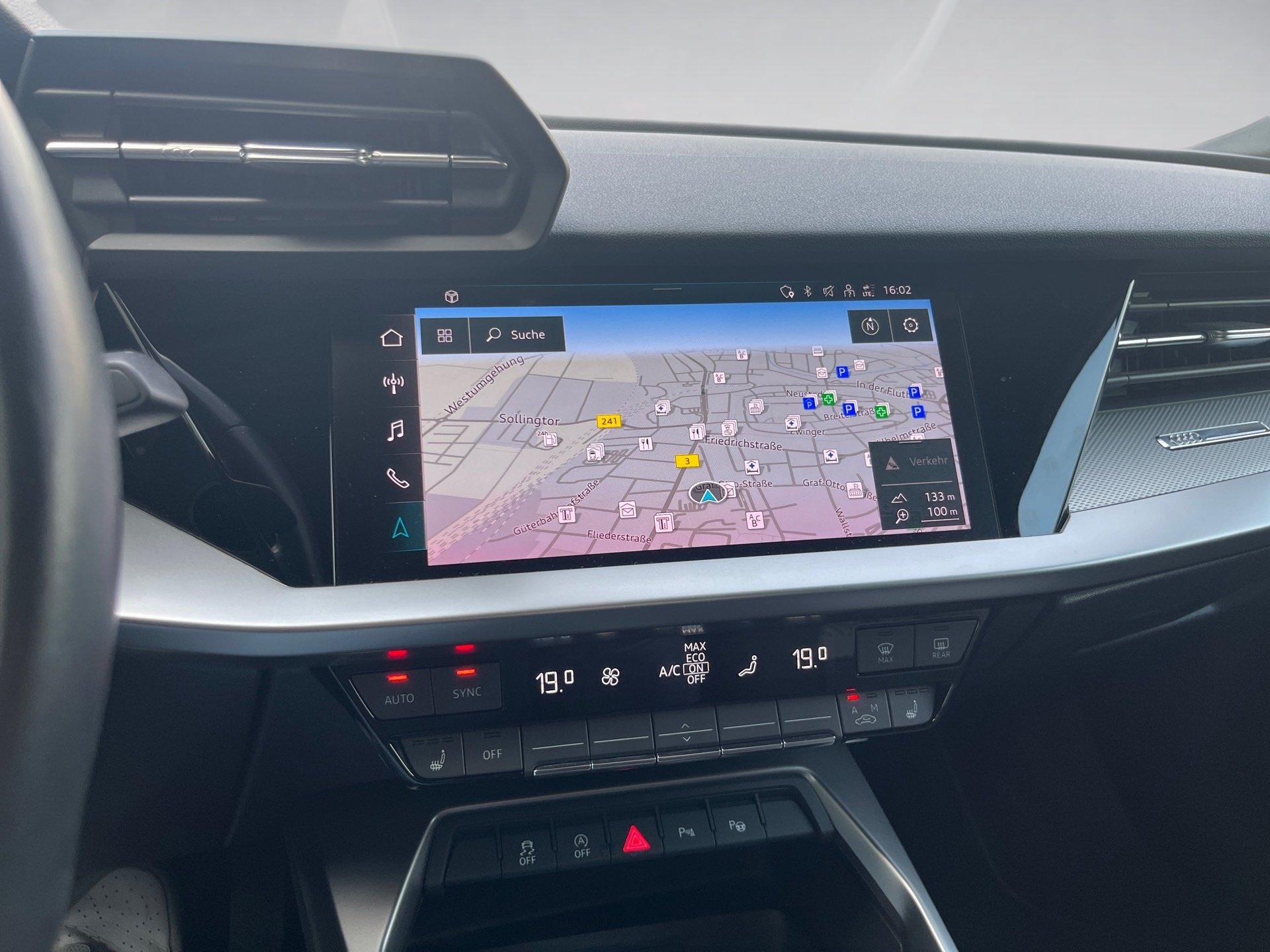 A3 Sportback ADVANCED TFSI S-TRONIC+ALU 18+LED+MMI NAVI+SPORTSITZE+KLIMA+BUSINESSPAKE