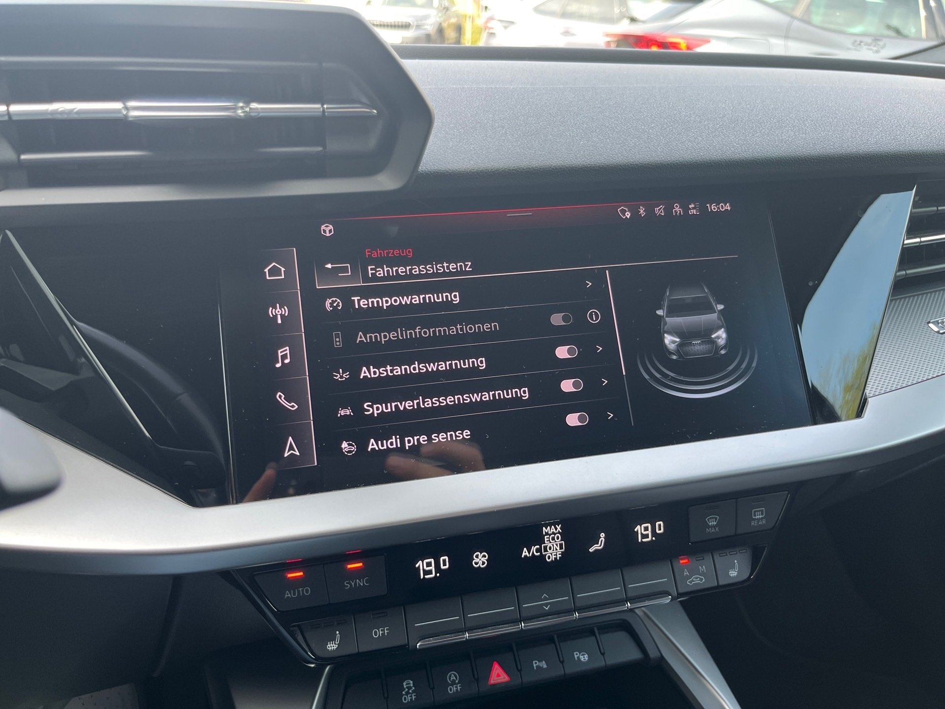 A3 Sportback ADVANCED TFSI S-TRONIC+ALU 18+LED+MMI NAVI+SPORTSITZE+KLIMA+BUSINESSPAKE