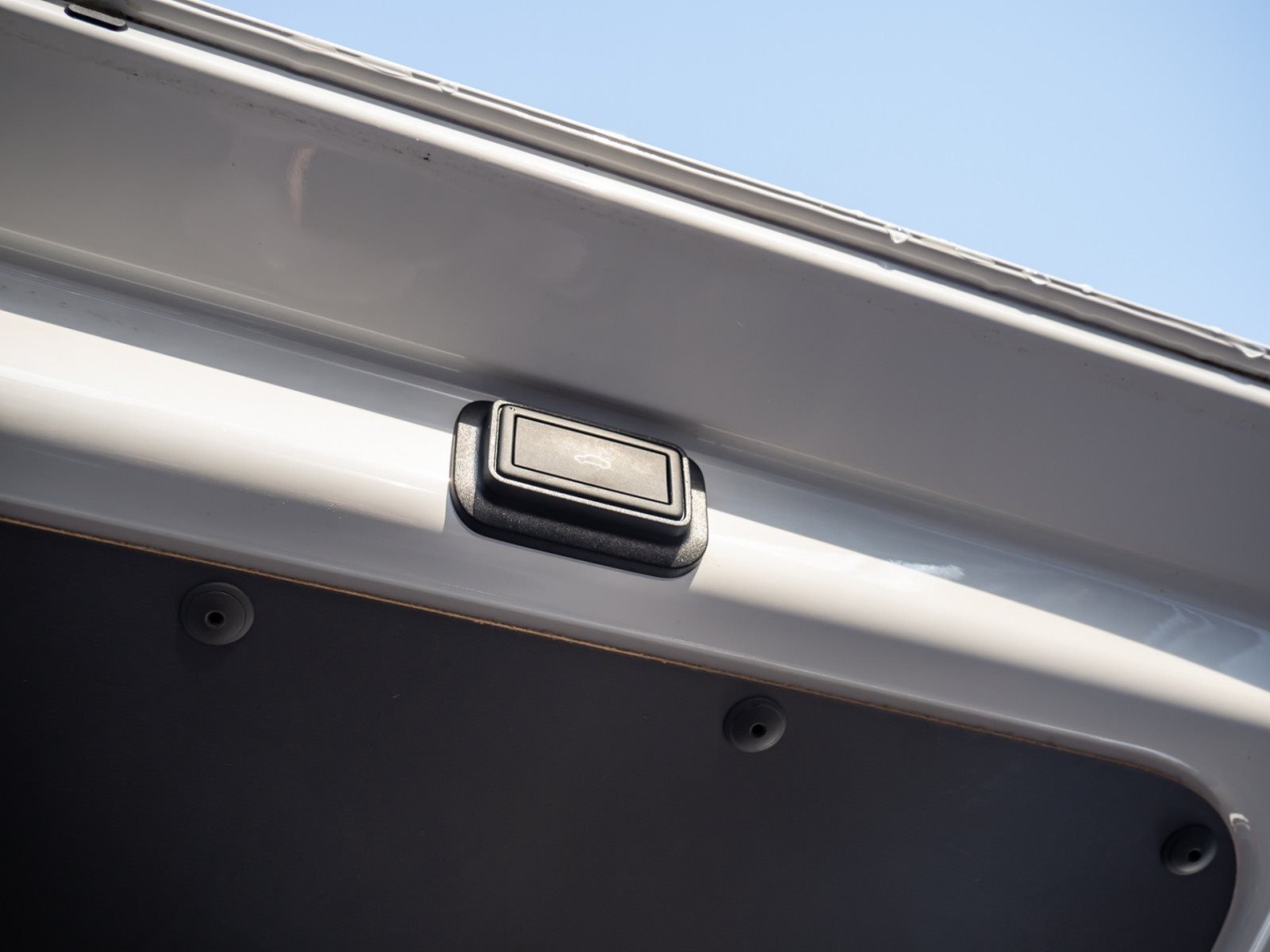 Transporter Kombi TDI DSG+ACC+ELK HECKKLAPPE+RÜCKFAHRKAMERA+SITZHEIZUNG+KLIMA+APP CONNECT