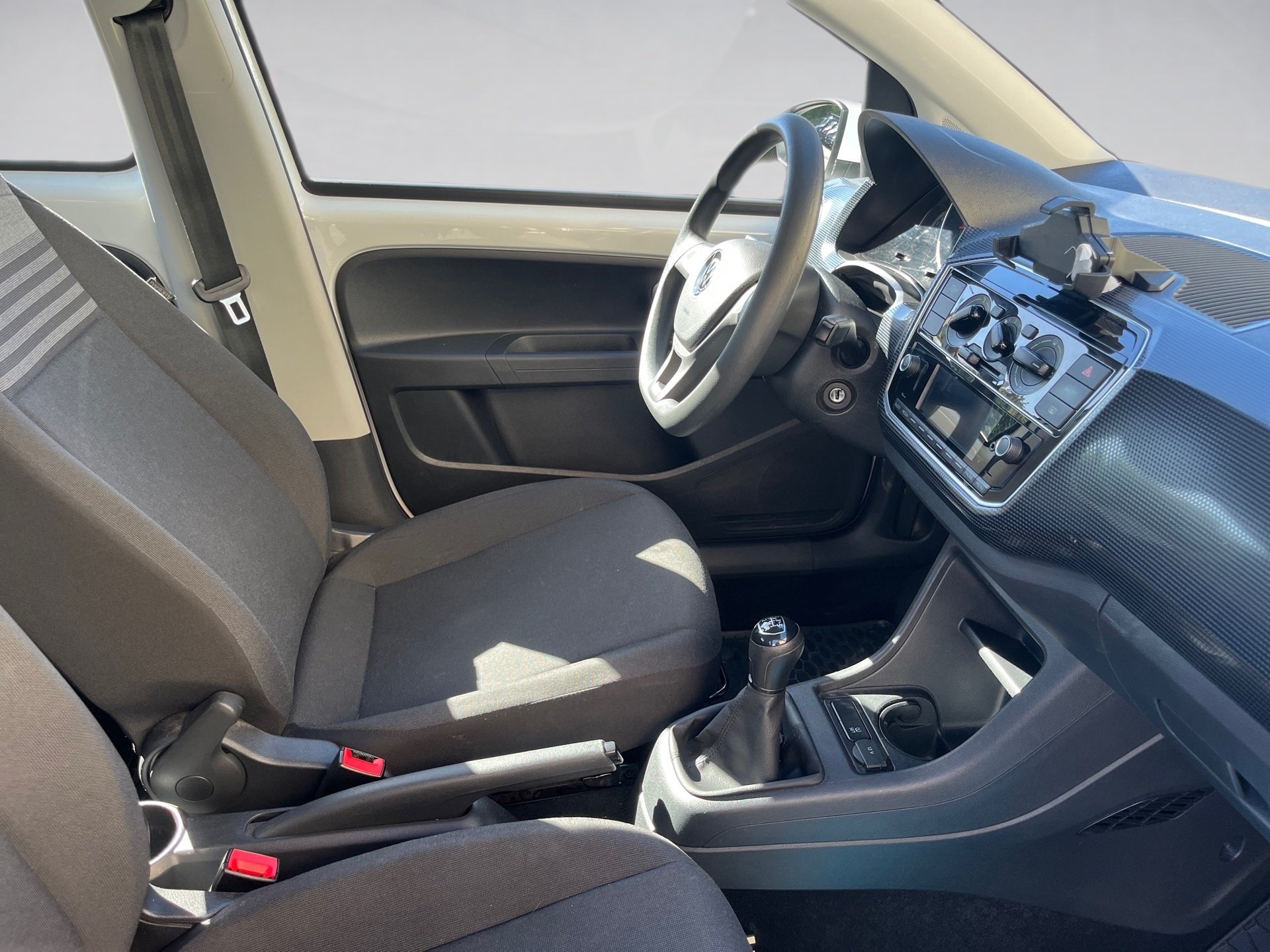 up! MOVE TSI+TELEFONSCHNITTSTELLE+DAB+USB+KLIMA+LED-TAGFAHRLICHT
