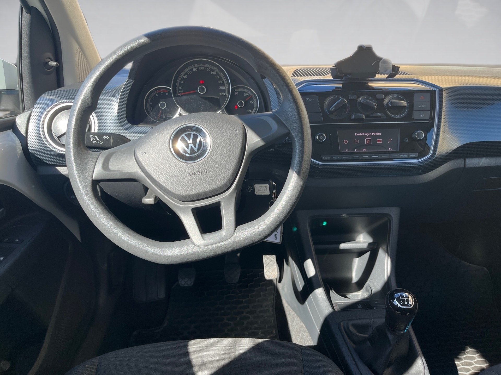 up! MOVE TSI+TELEFONSCHNITTSTELLE+DAB+USB+KLIMA+LED-TAGFAHRLICHT