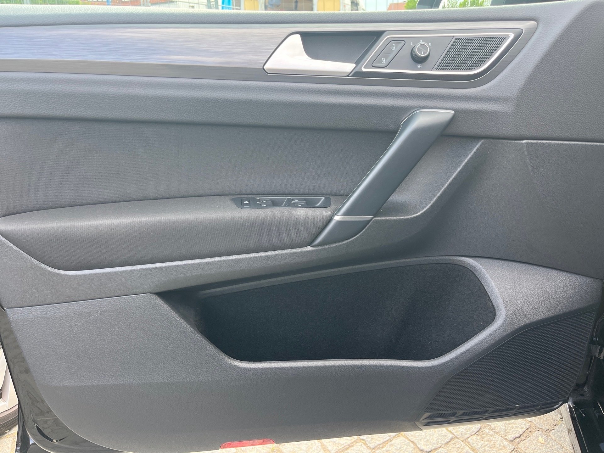 Golf Sportsvan COMFORTLINE TSI DSG+ALU 16+NAVI+ACC+LED+EINPARKHILFE+WINTERPAKET+KLIMA