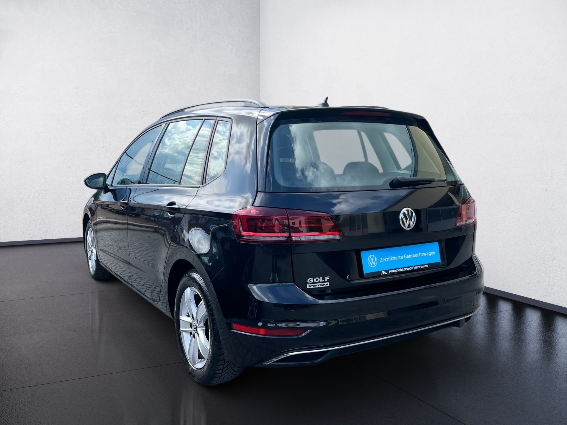 Golf Sportsvan COMFORTLINE TSI DSG+ALU 16+NAVI+ACC+LED+EINPARKHILFE+WINTERPAKET+KLIMA