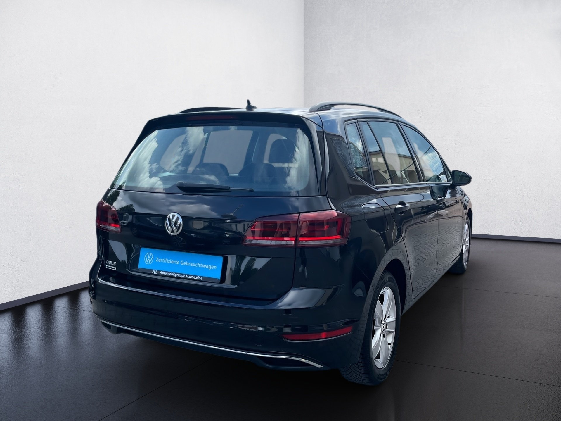 Golf Sportsvan COMFORTLINE TSI DSG+ALU 16+NAVI+ACC+LED+EINPARKHILFE+WINTERPAKET+KLIMA