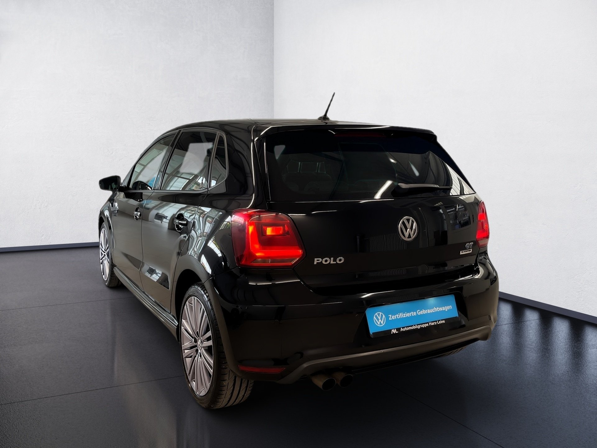 Polo BLUE GT TSI+ALU 17+EINPARKHILFE+SPORTFAHWERK+TEMPOMAT+RADIO+SPORTSITZE